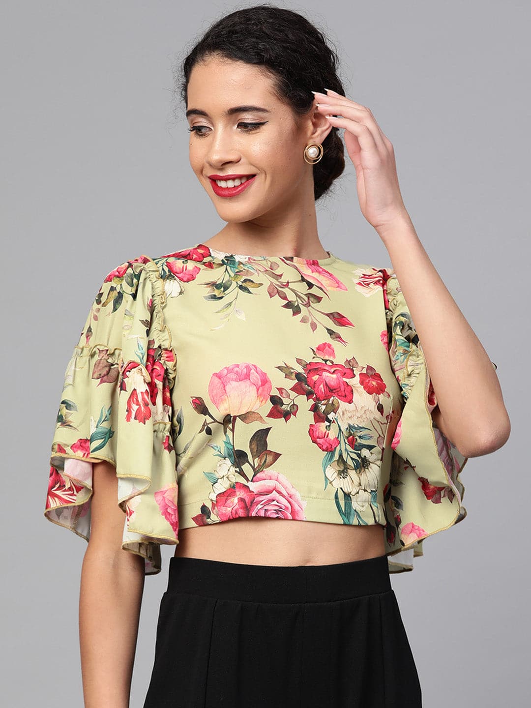 Women Green Floral Flare Sleeve Crop