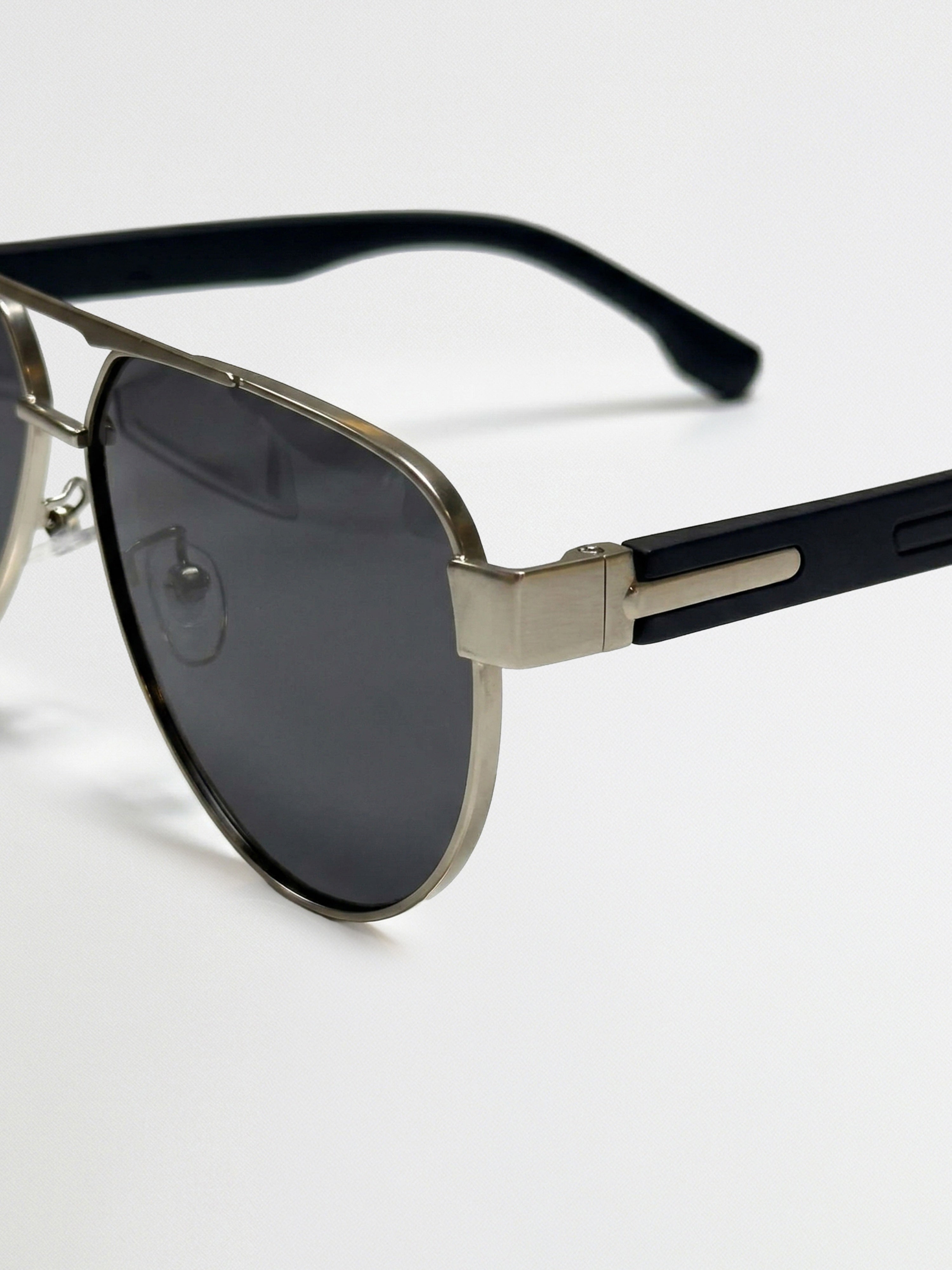 Men Aviator Sunglasses with Silver Metal Frame & Grey Tinted Lenses