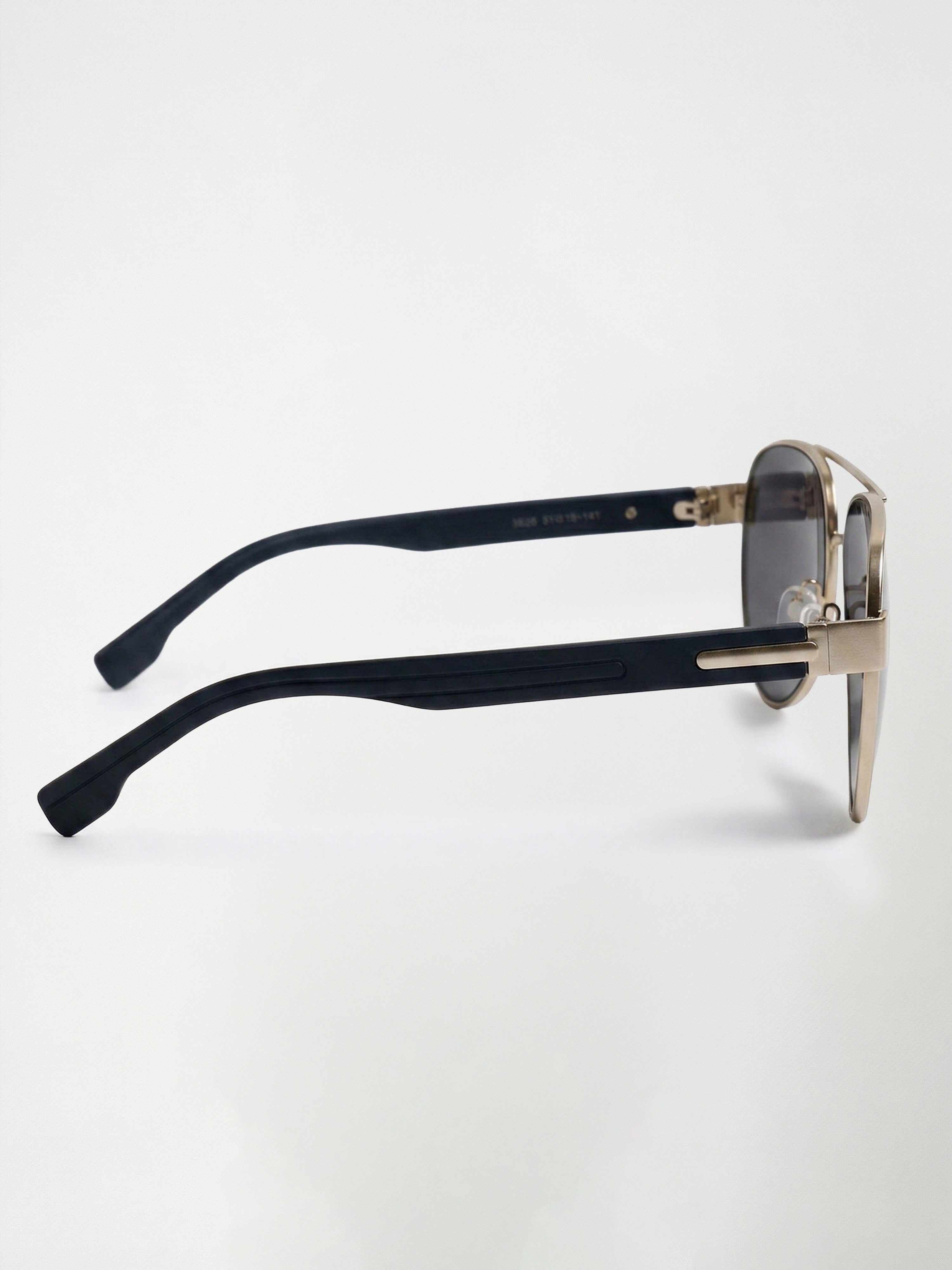 Men Aviator Sunglasses with Silver Metal Frame & Grey Tinted Lenses