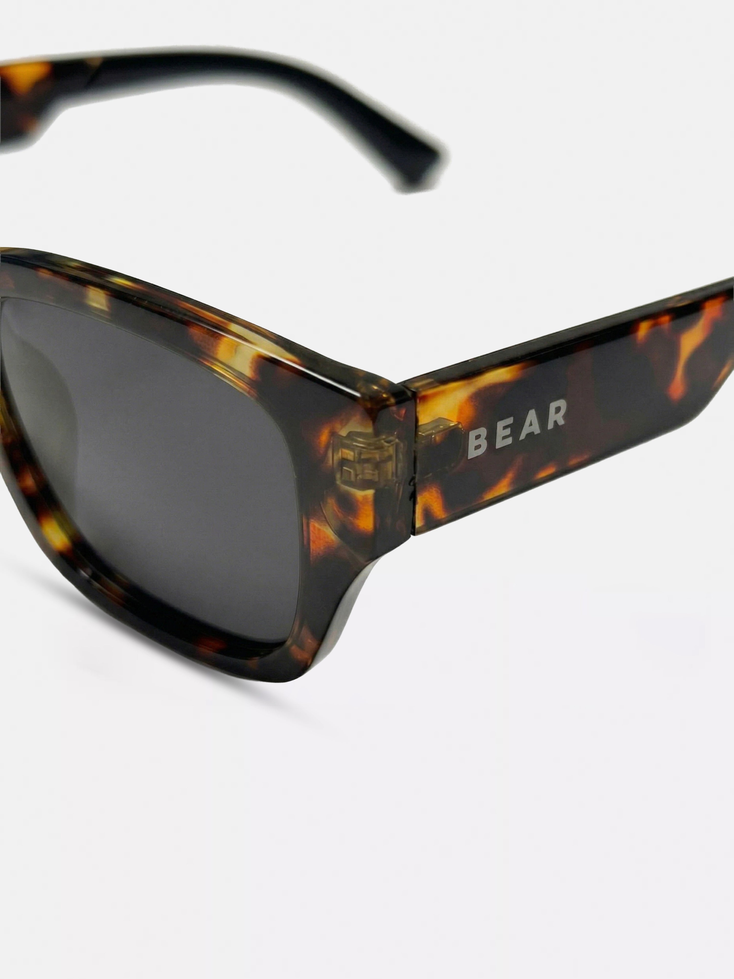 Men Tortoiseshell Chunky Rectangular Sunglasses with Smoke Black Tinted Lenses
