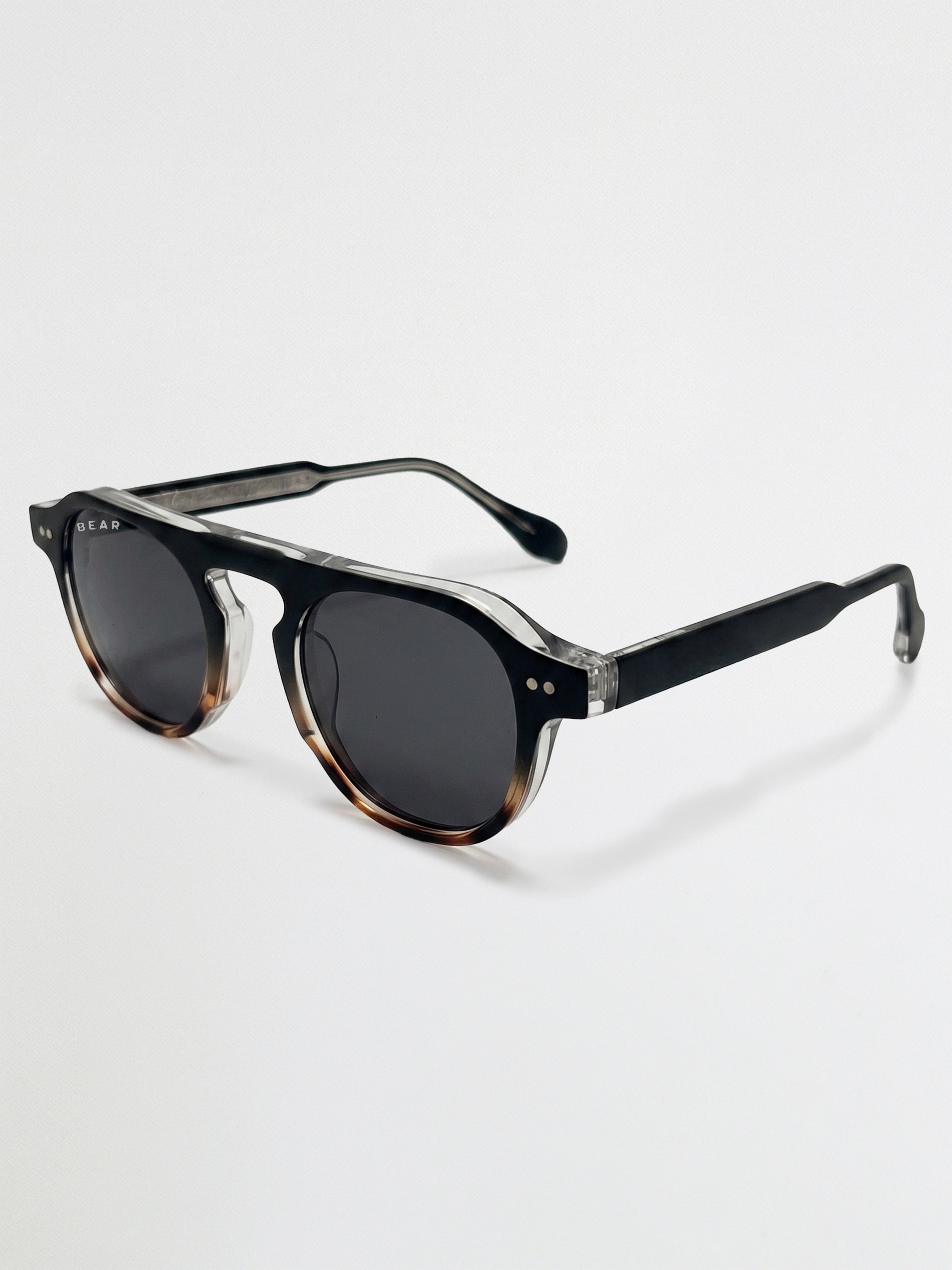 Men Round-Oval Full-Rim Sunglasses with Dual-Tone Frame and Smoke Grey Gradient Lenses