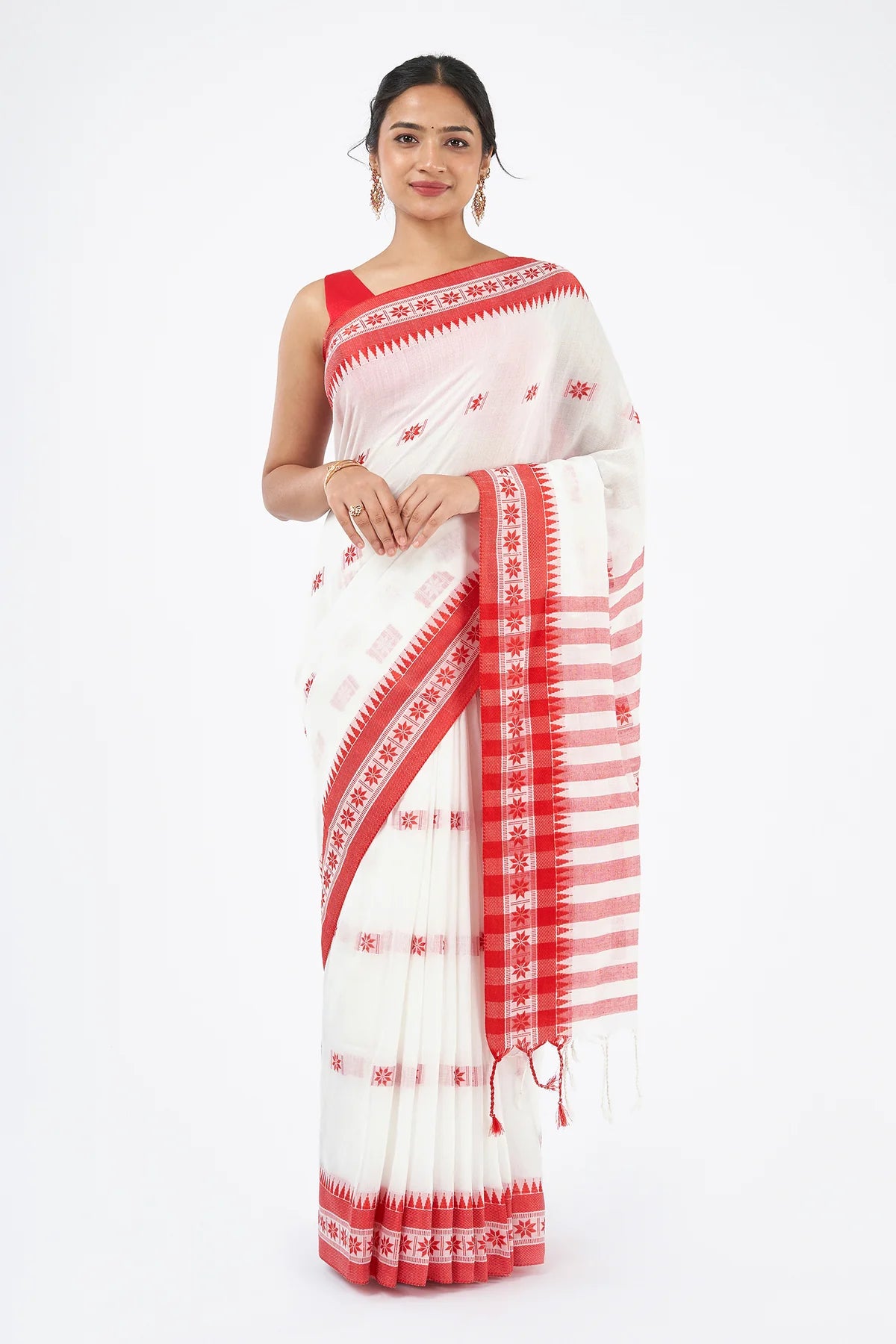 Women Cotton White Red Saree