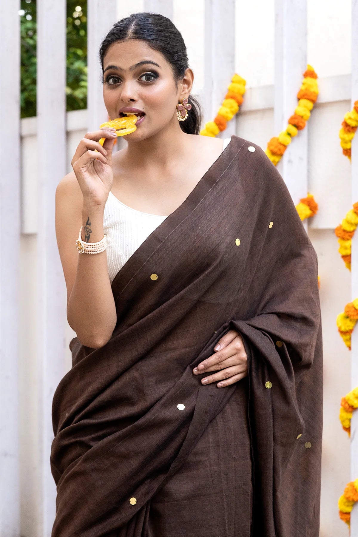 Women Cofee Cotton Squnce Saree