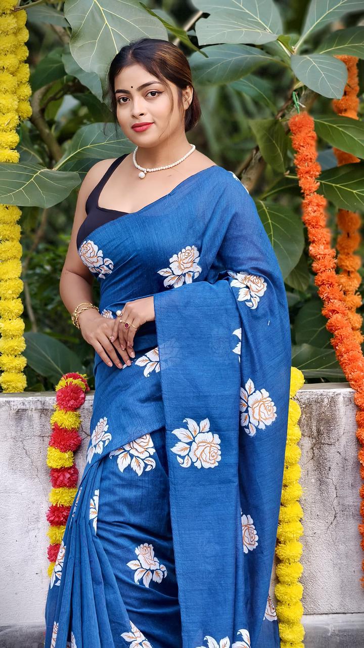 Women Cotton Floral Design Saree