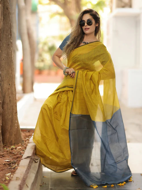 Women Cotton Silk Plain Saree
