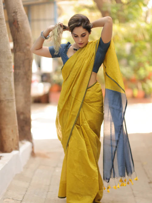 Women Cotton Silk Plain Saree