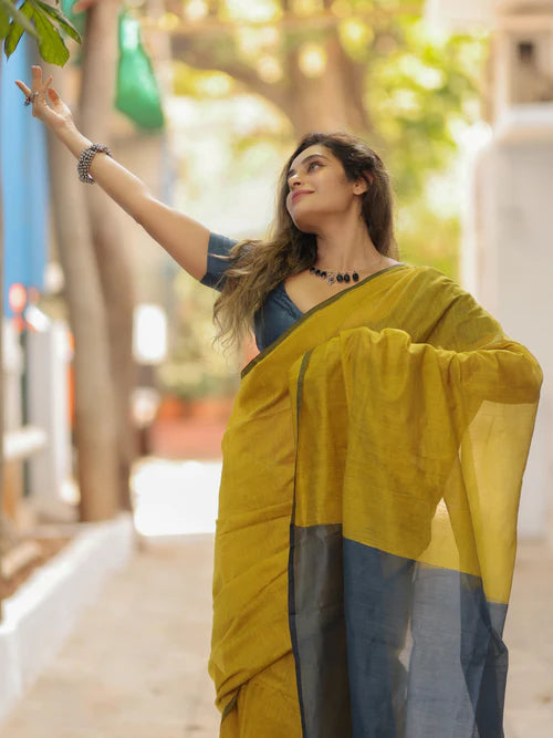 Women Cotton Silk Plain Saree