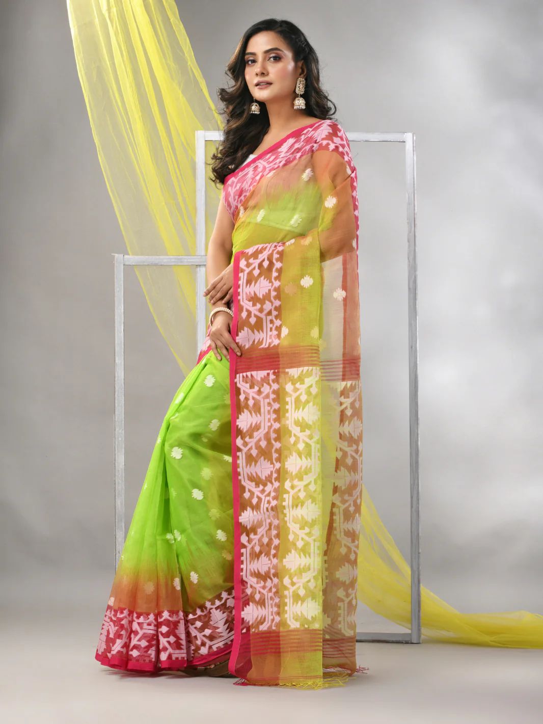 Women Reshom Silk Jamdani Saree