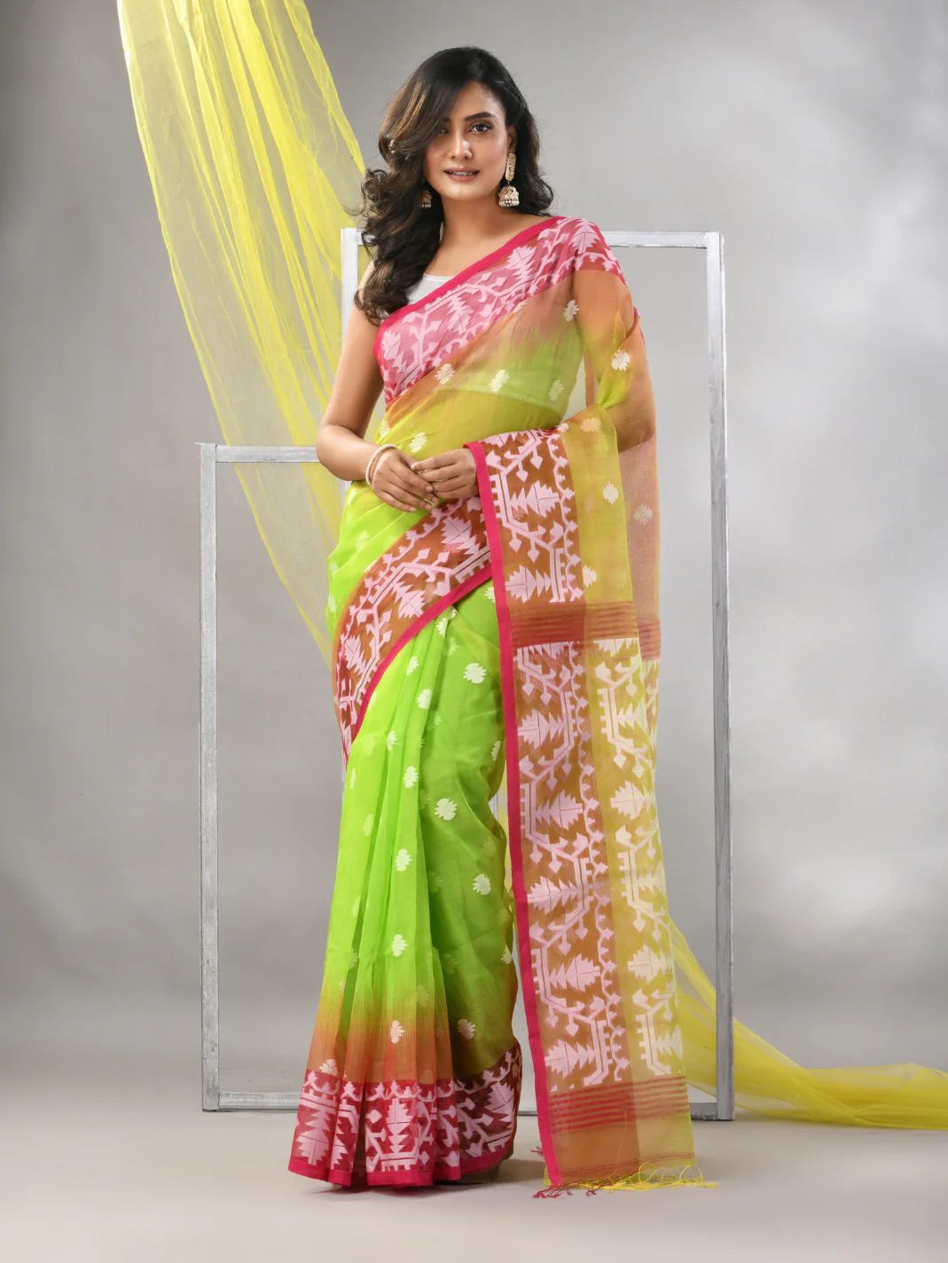 Women Reshom Silk Jamdani Saree
