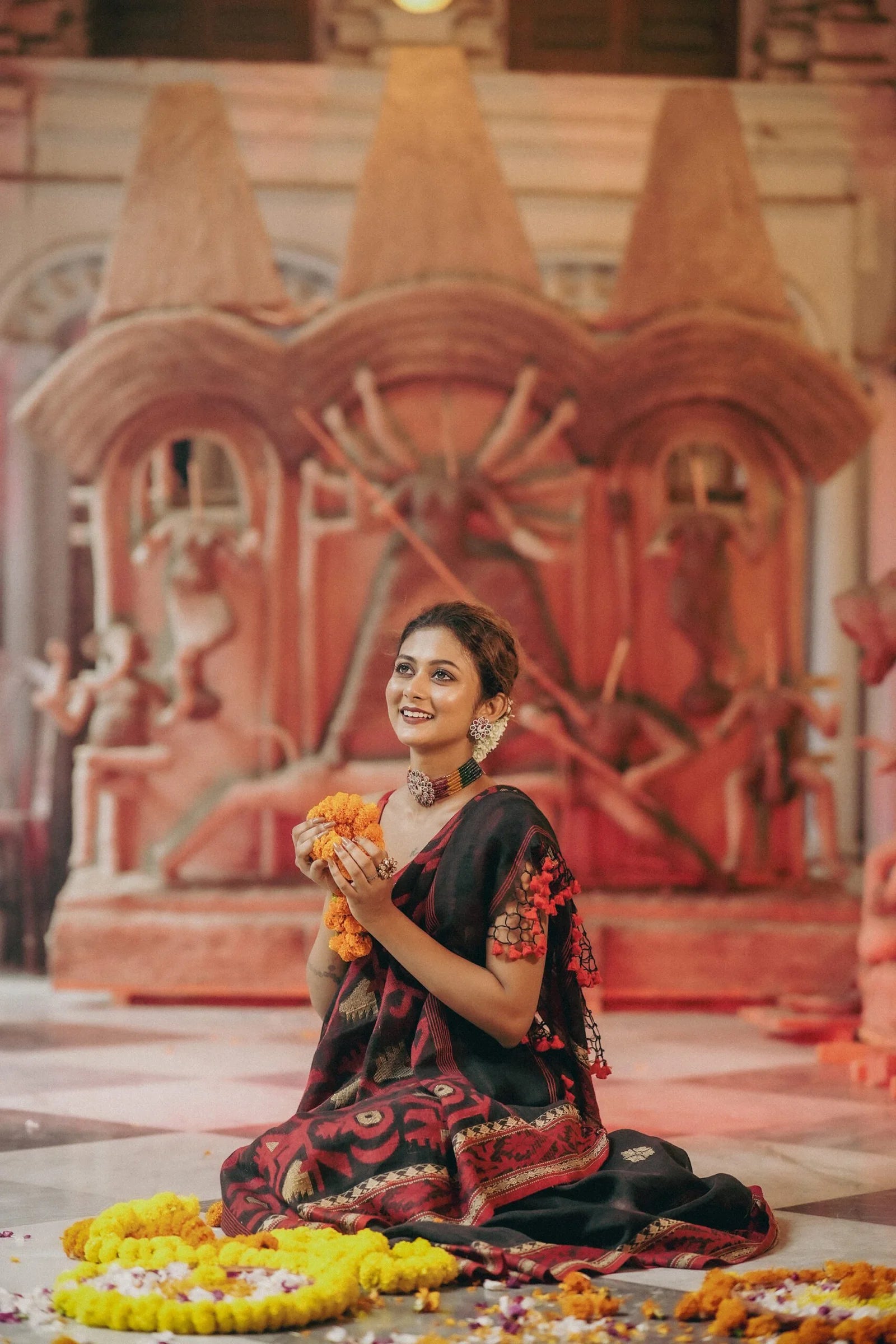 Women Black Lilen Handloom Jamdani Saree