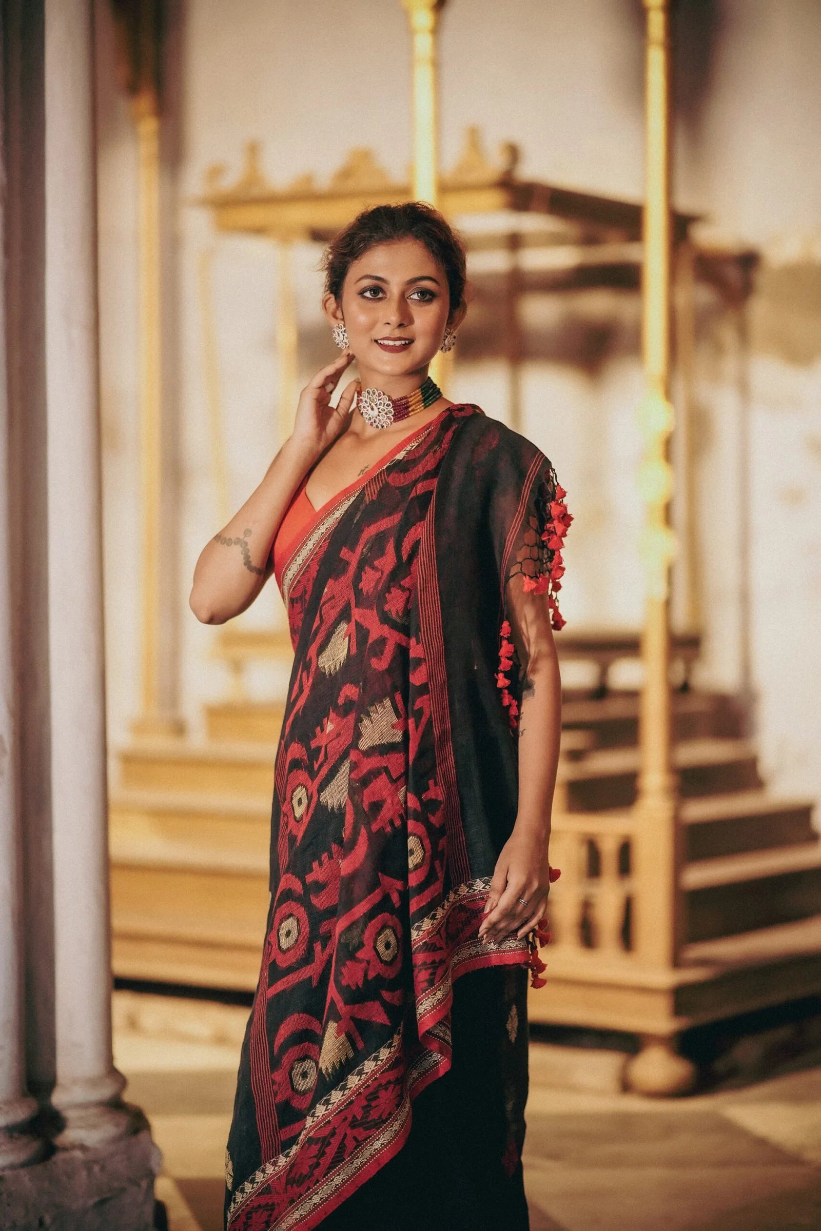 Women Black Lilen Handloom Jamdani Saree