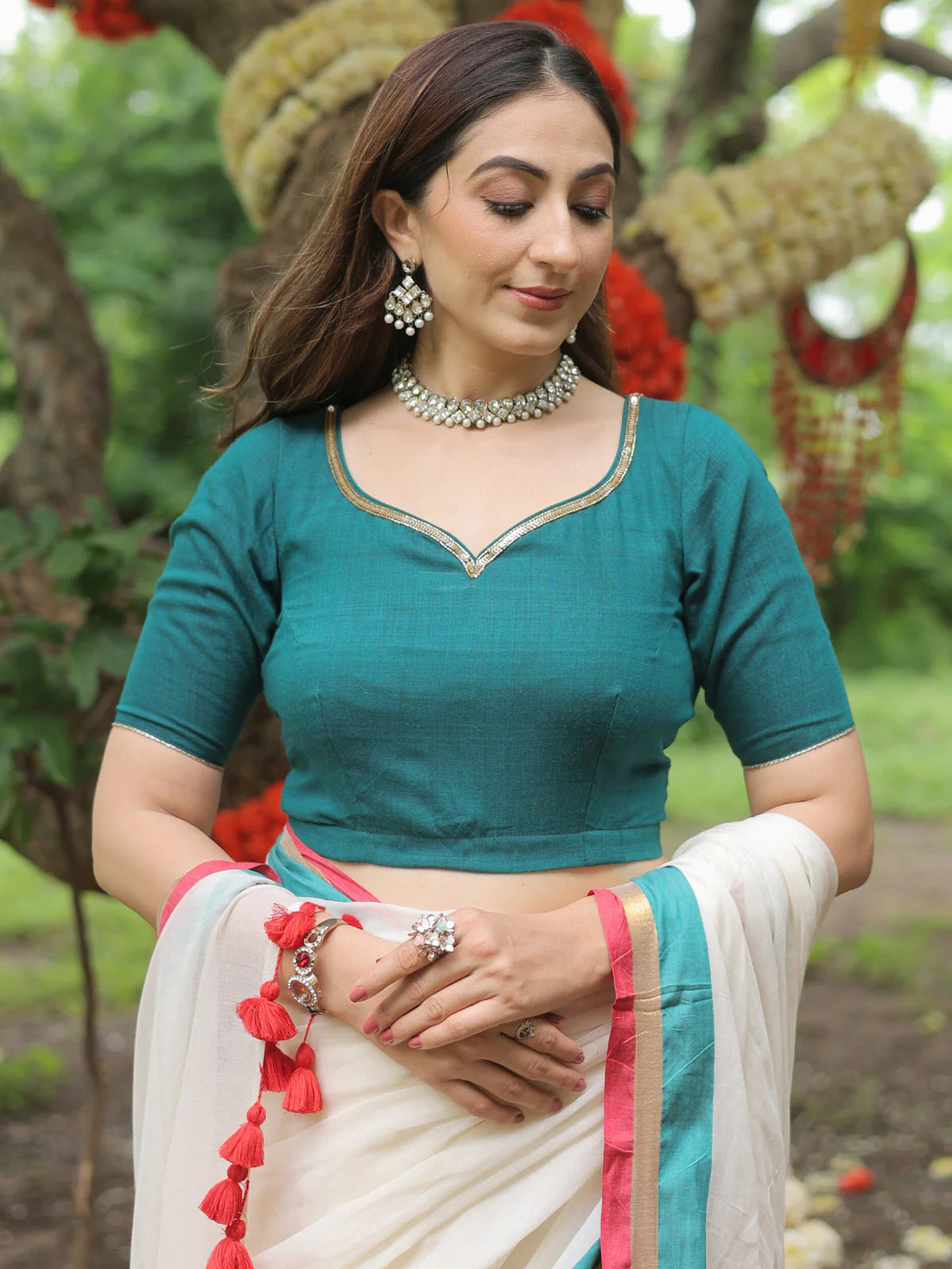 Women White Try Color Mul Cotton Saree