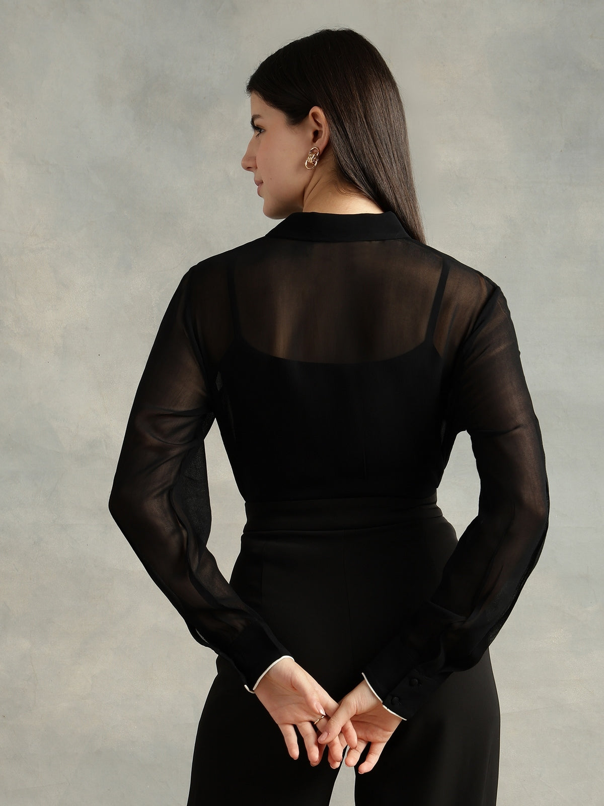 Women Black Spread Collar Long Sleeves Shirts