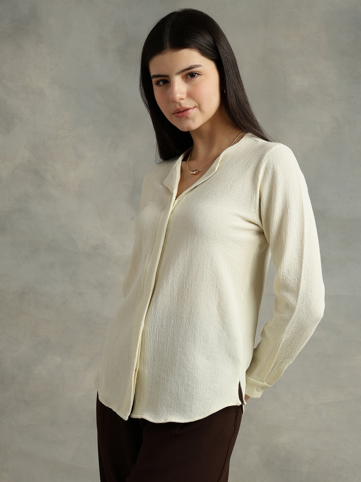 Women Vanilla Ice Crepe Collar Shirt