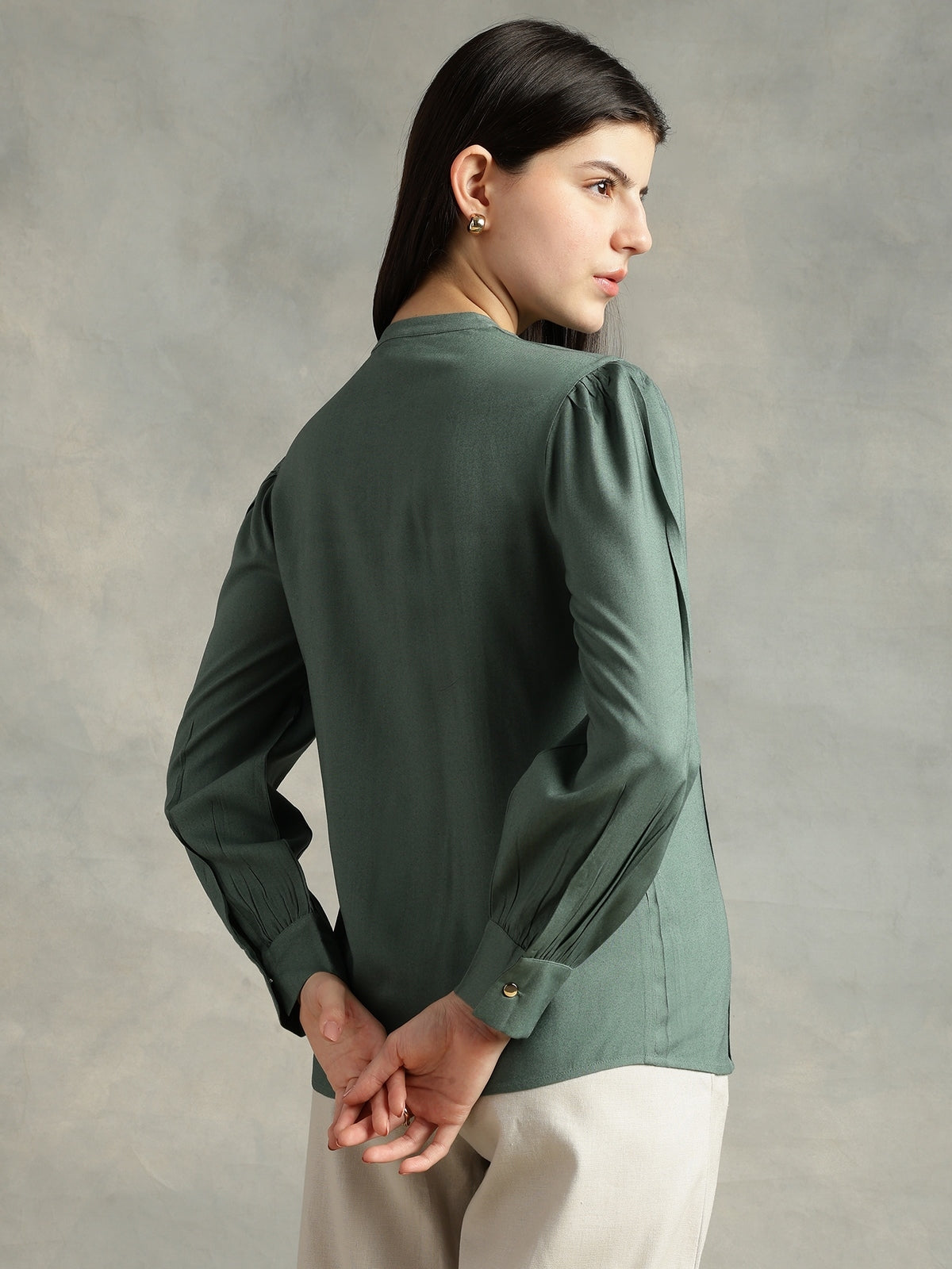 Women Olive Green Viscose Mandarin Shirt