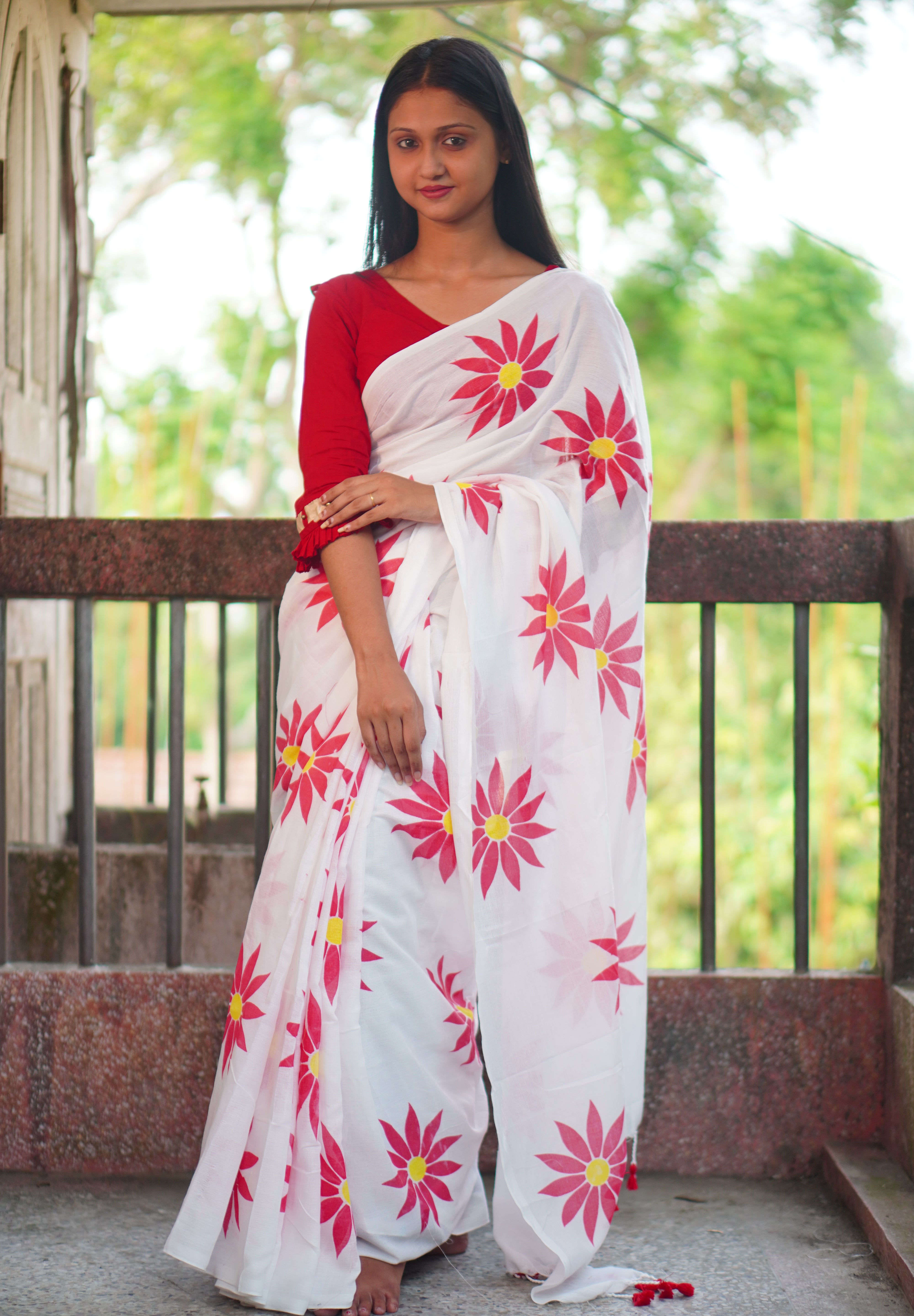 Women Cotton Floral Design Saree