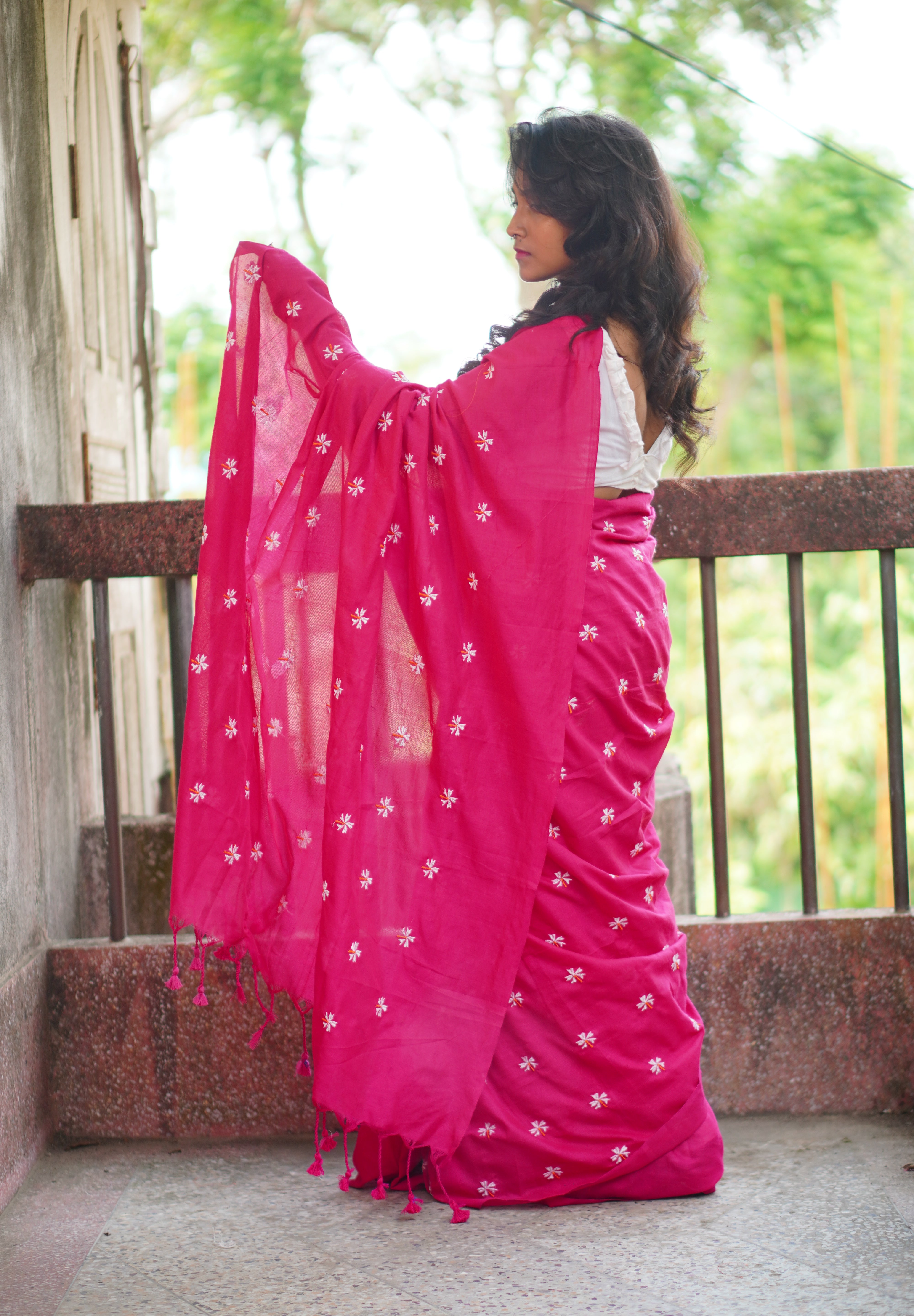 Women Cotton Floral Design Saree