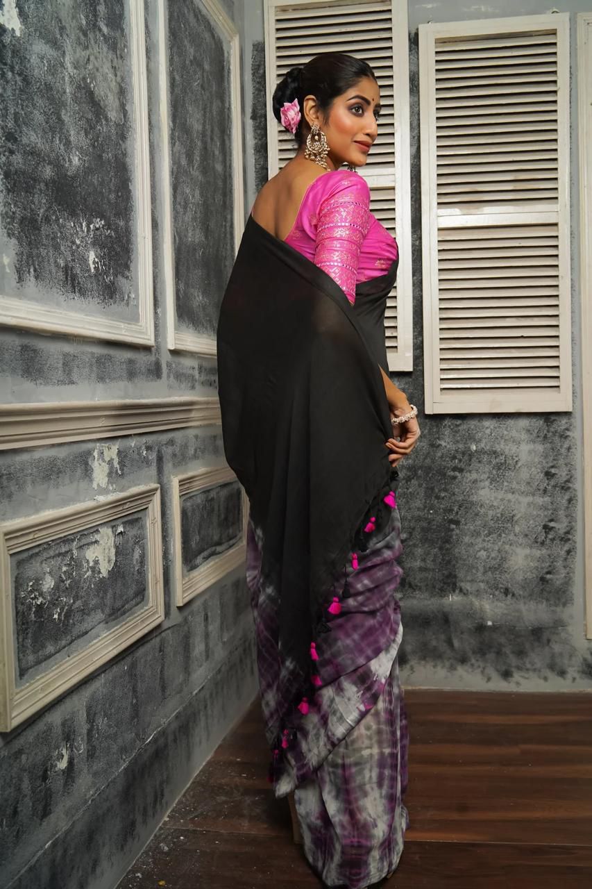 Women Mul Cotton Hand Dye Saree