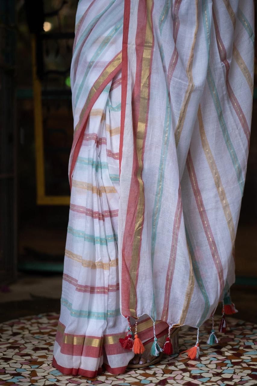 Women White Mul Cotton Stripes Saree