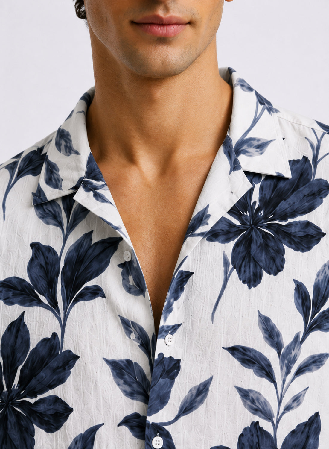 Men White And Navy Relaxed Fit Shirt