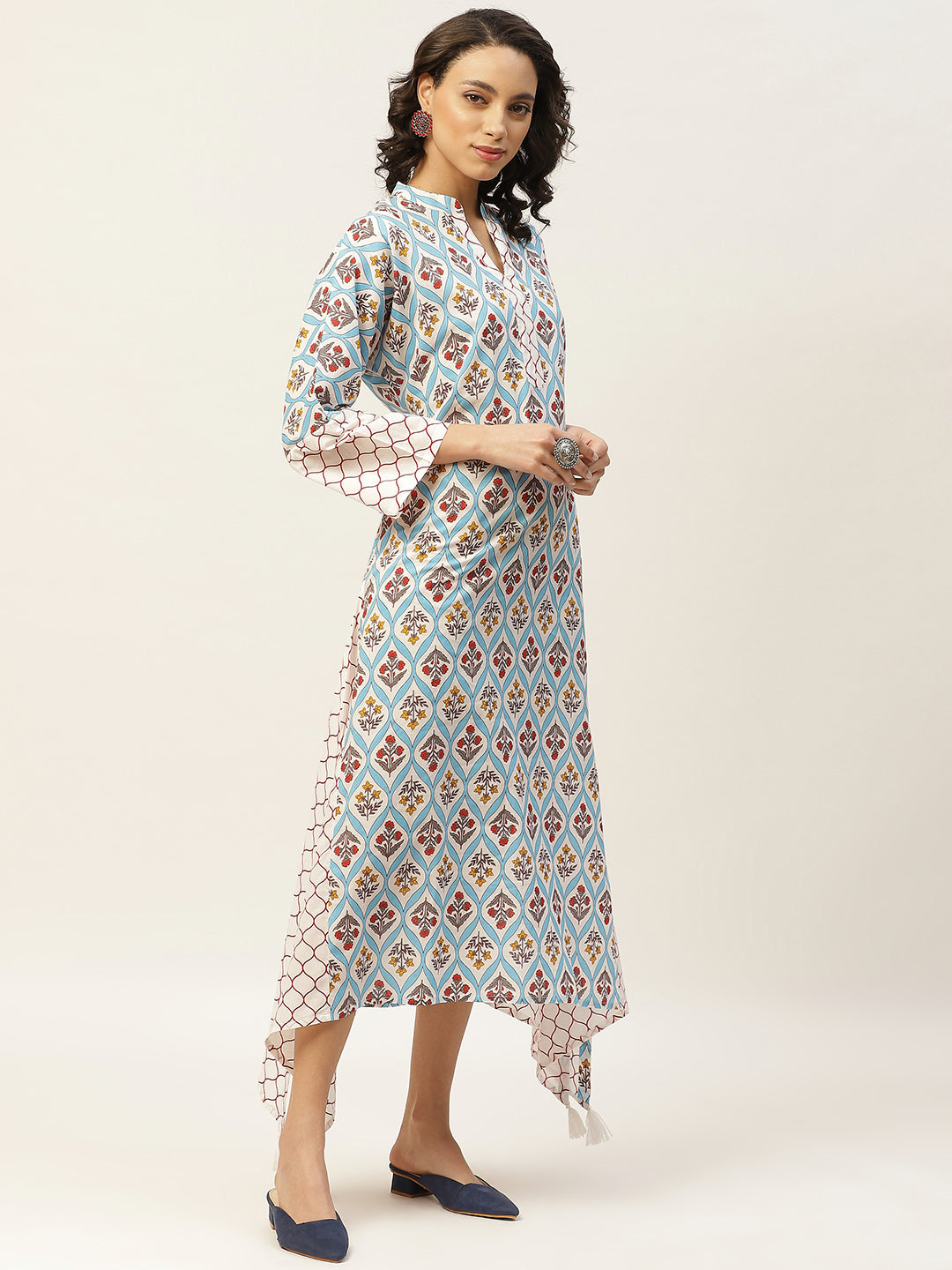 Women Blue Floral Neck Band Kaftan