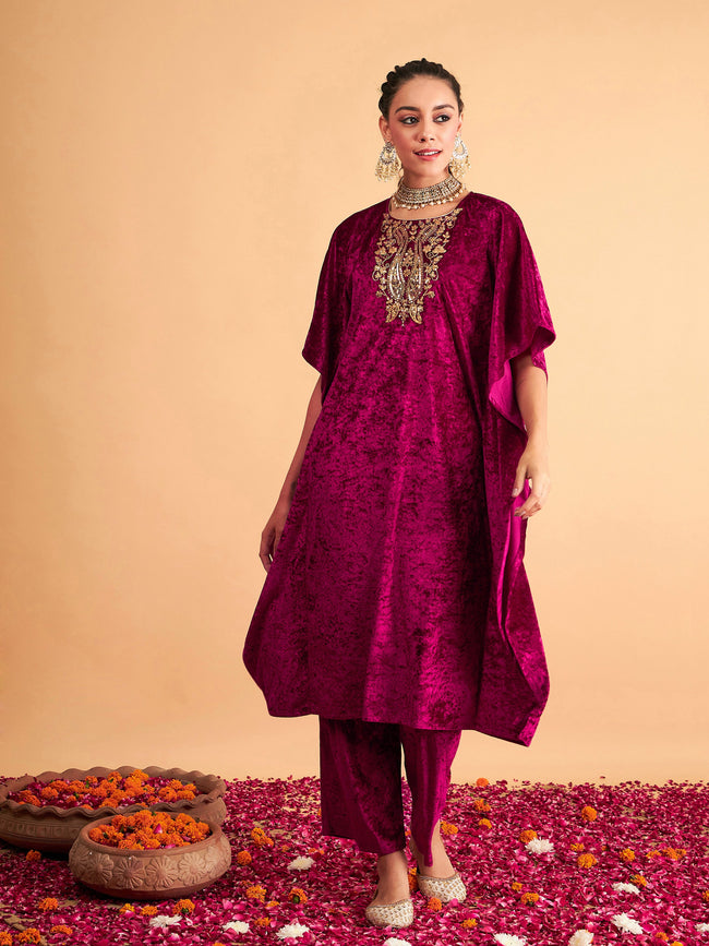 Women Fuchsia Velvet Kaftan Kurta