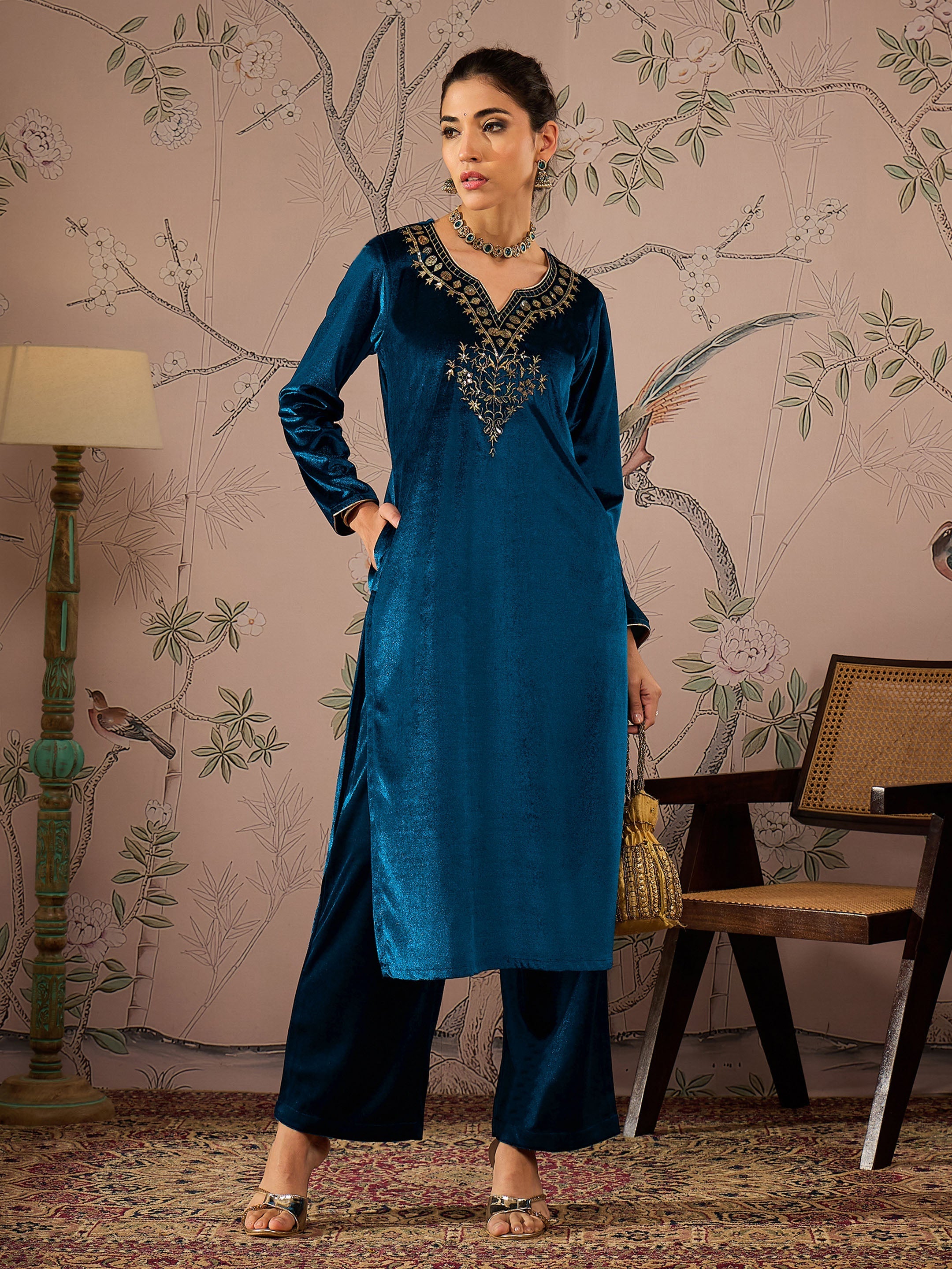 Women Teal Velvet Full Sleeves Embroidered Straight Kurta