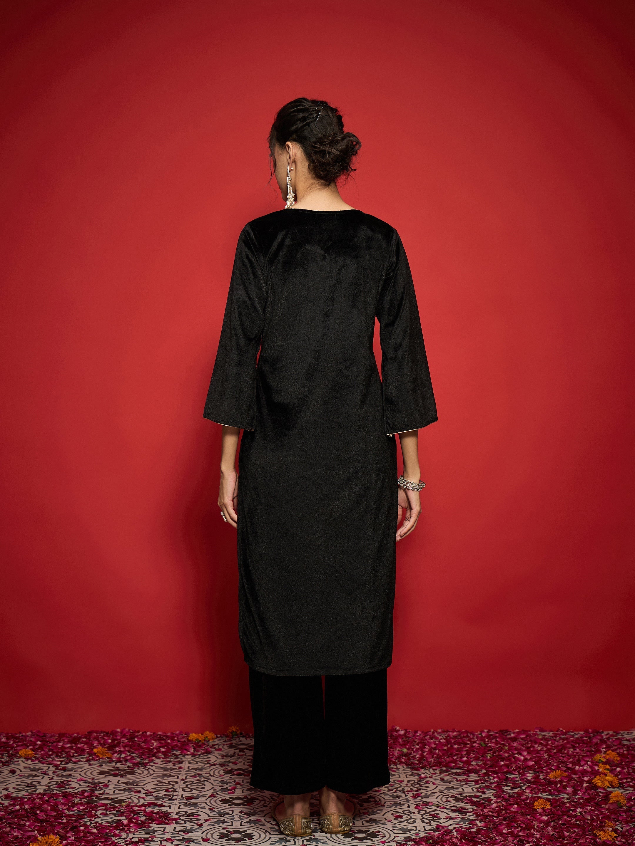 Women Black Velvet Straight Embroidered Kurta