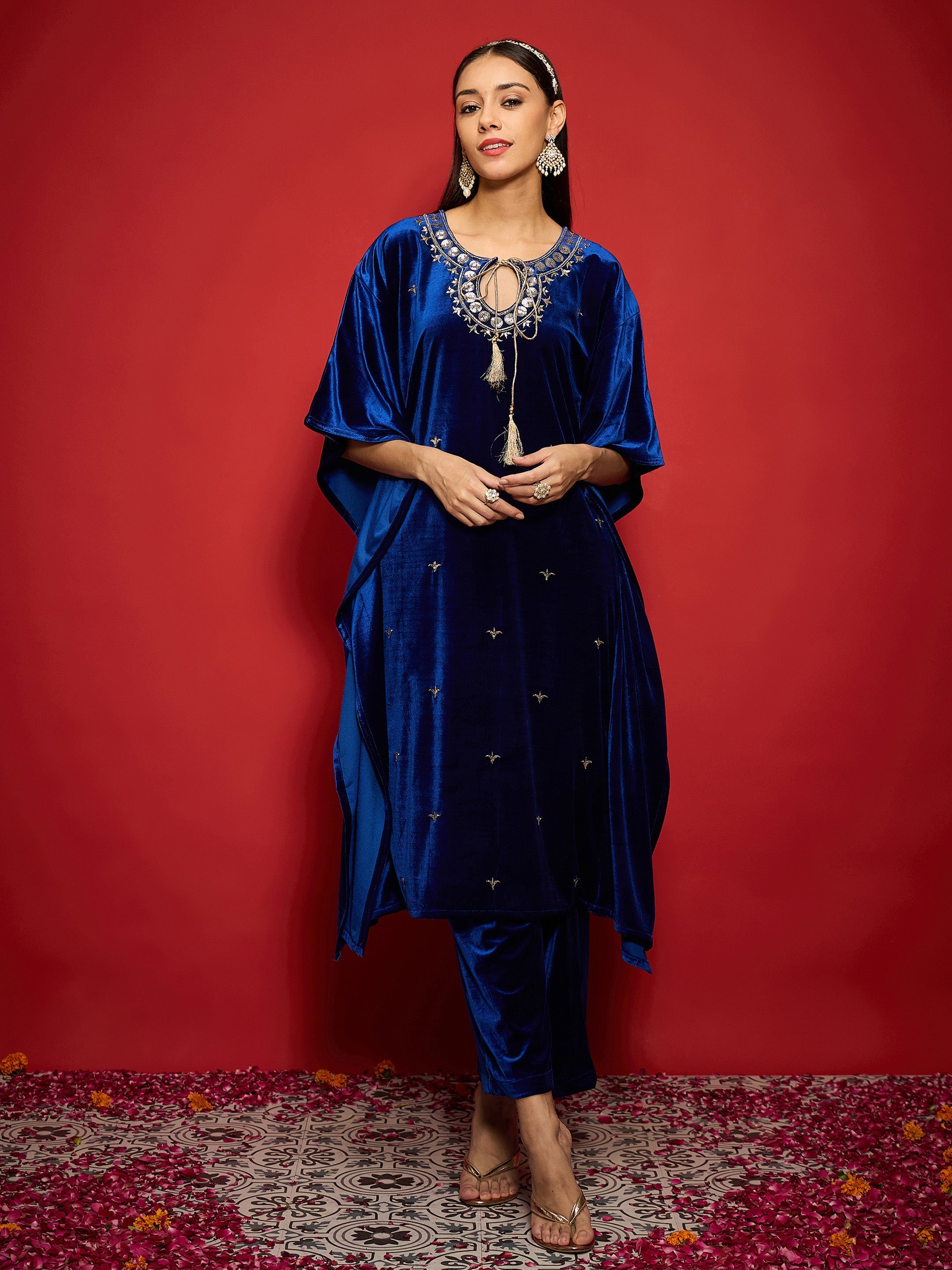 Women Royal Blue Velvet Front Embroidered Kaftan Kurta