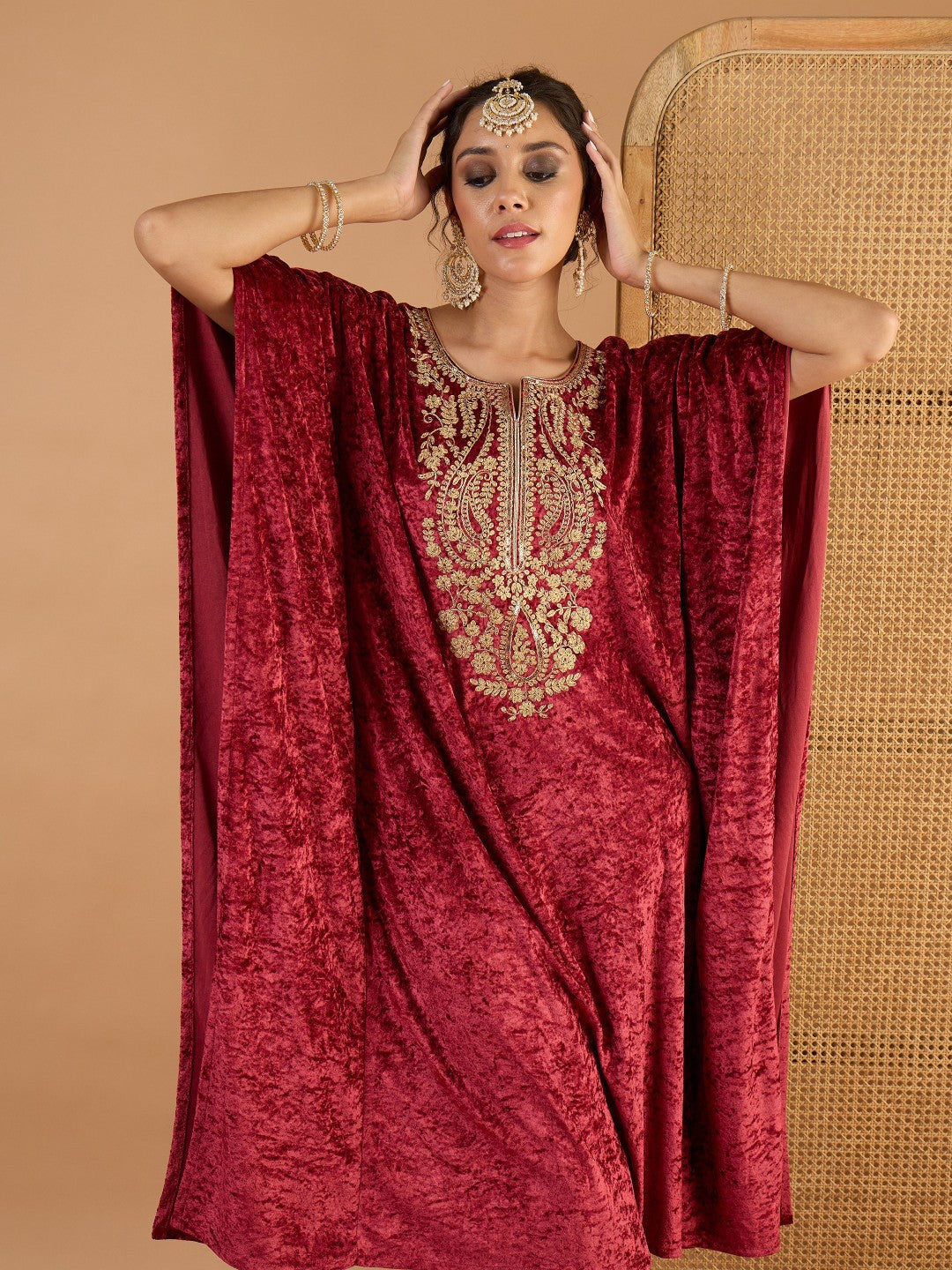 Women Onion Pink Velvet Embroidered Kaftan Kurta