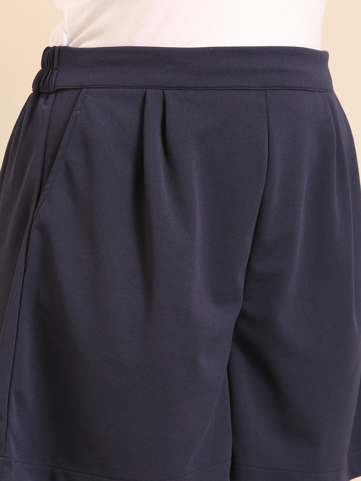 Women Navy  Scuba Crepe Shorts