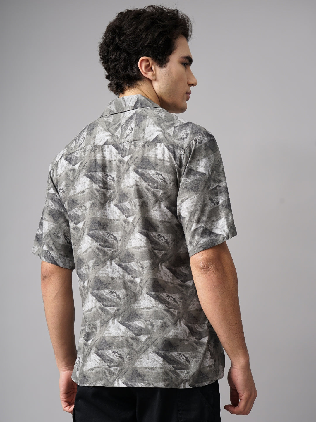 Men Rove Grey Oversized Rayon Shirt