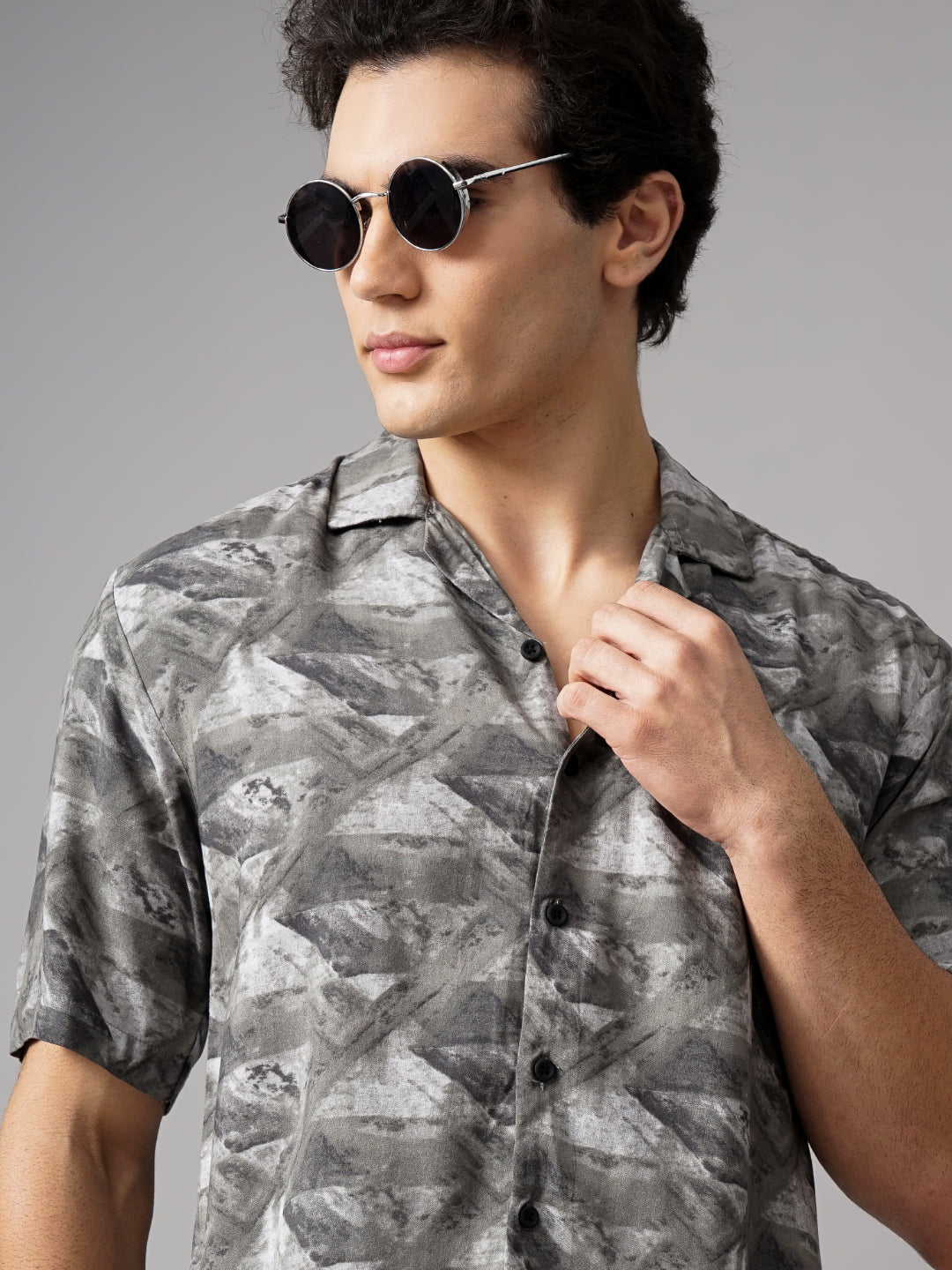 Men Rove Grey Oversized Rayon Shirt