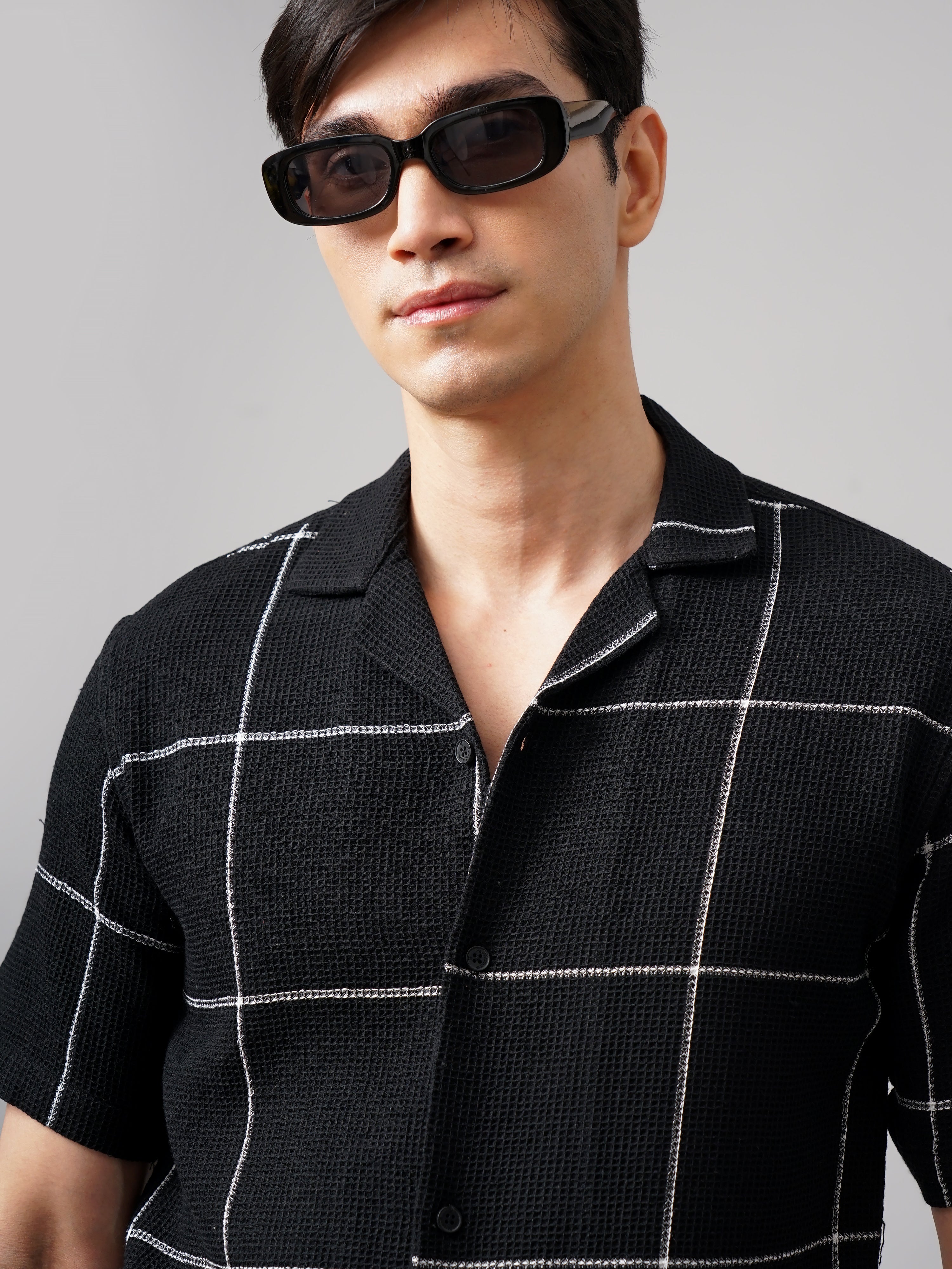 Men Apex Checks Black Shirt