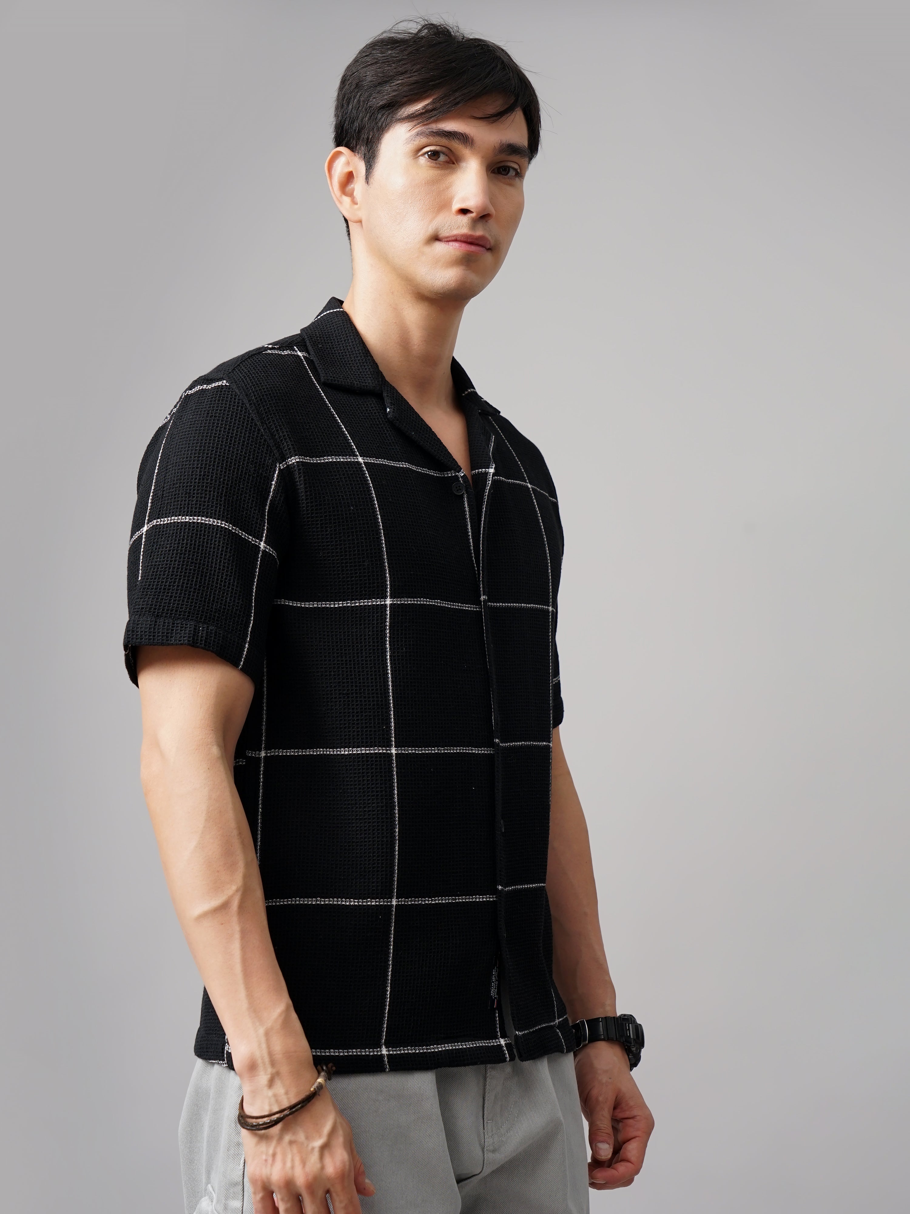 Men Apex Checks Black Shirt