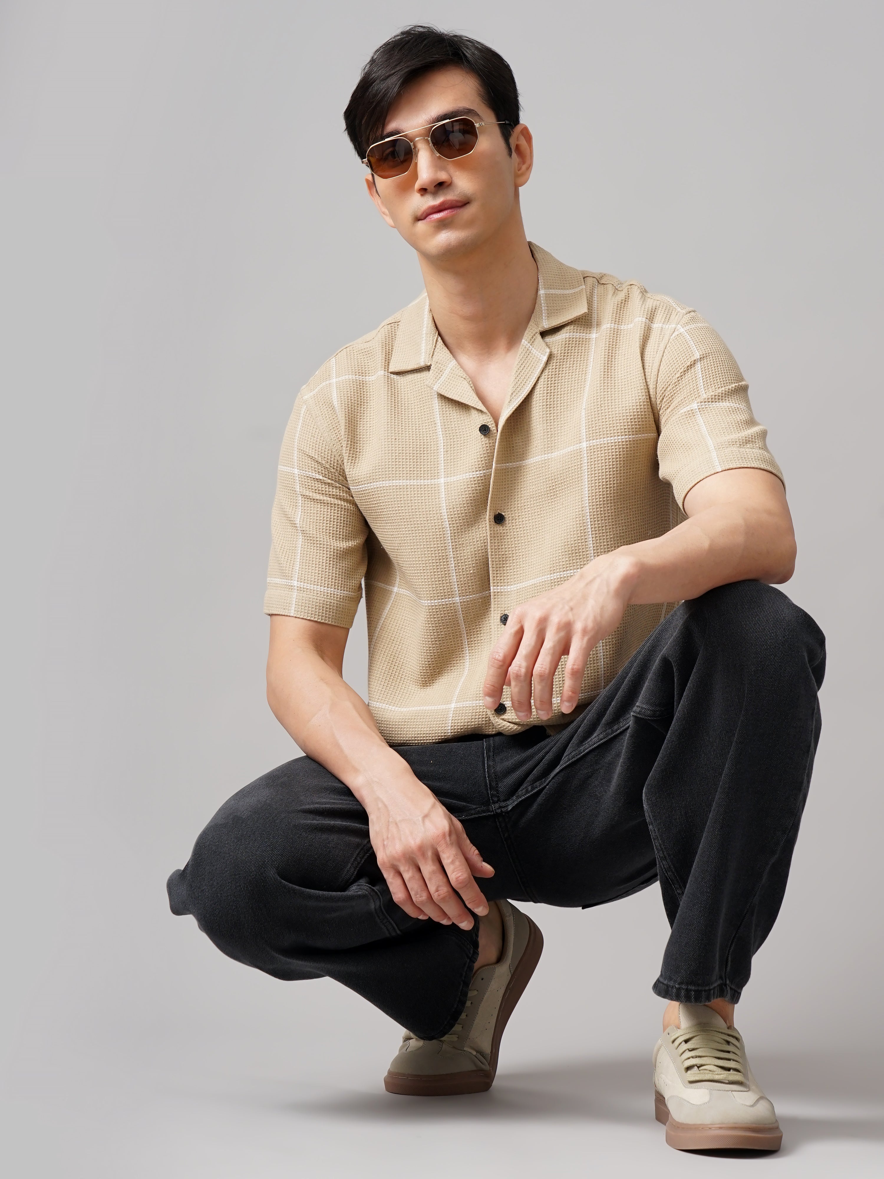 Men Apex Checks White Shirt