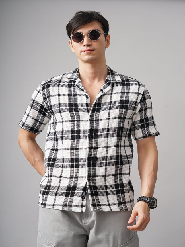 Men Apex Checks White Shirt