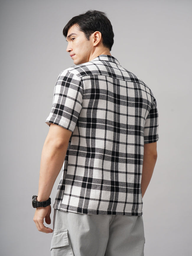 Men Apex Checks White Shirt