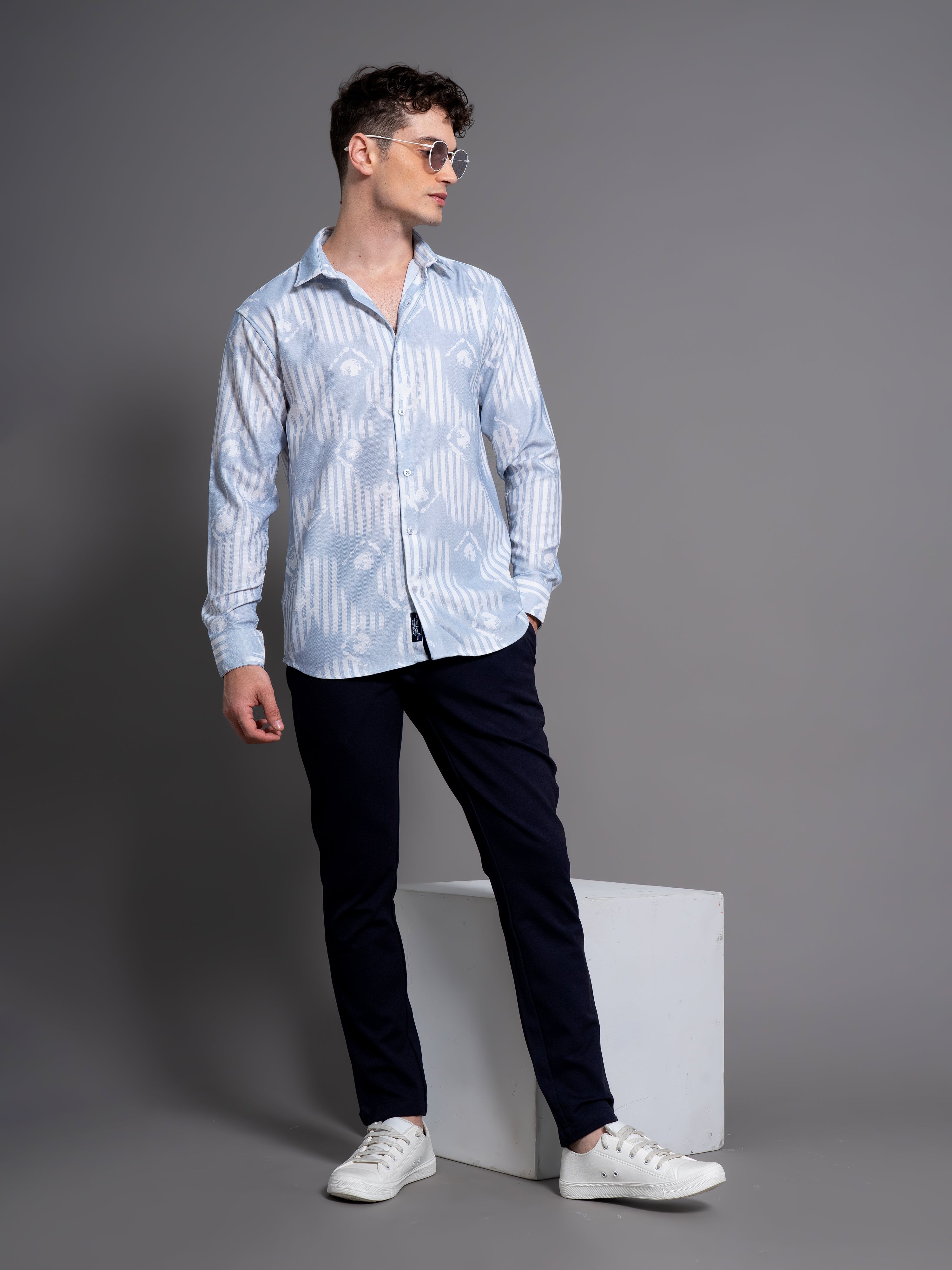 Men Cadre Blue Abstract Shirt