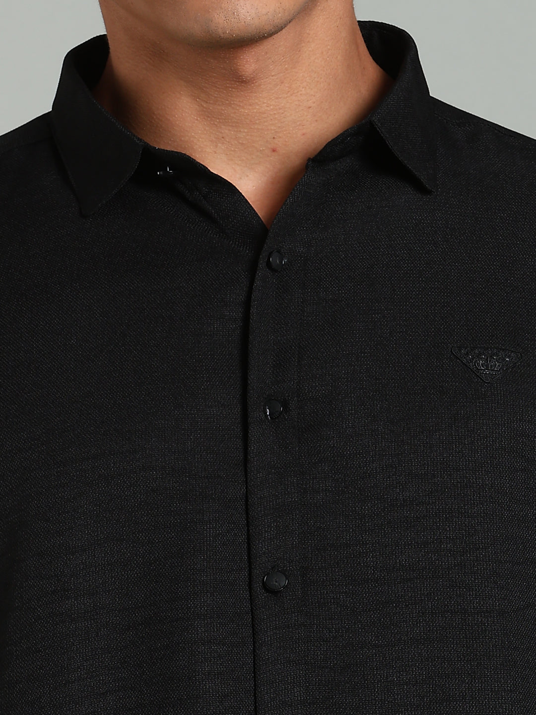 Men Striv Black Solid Shirt