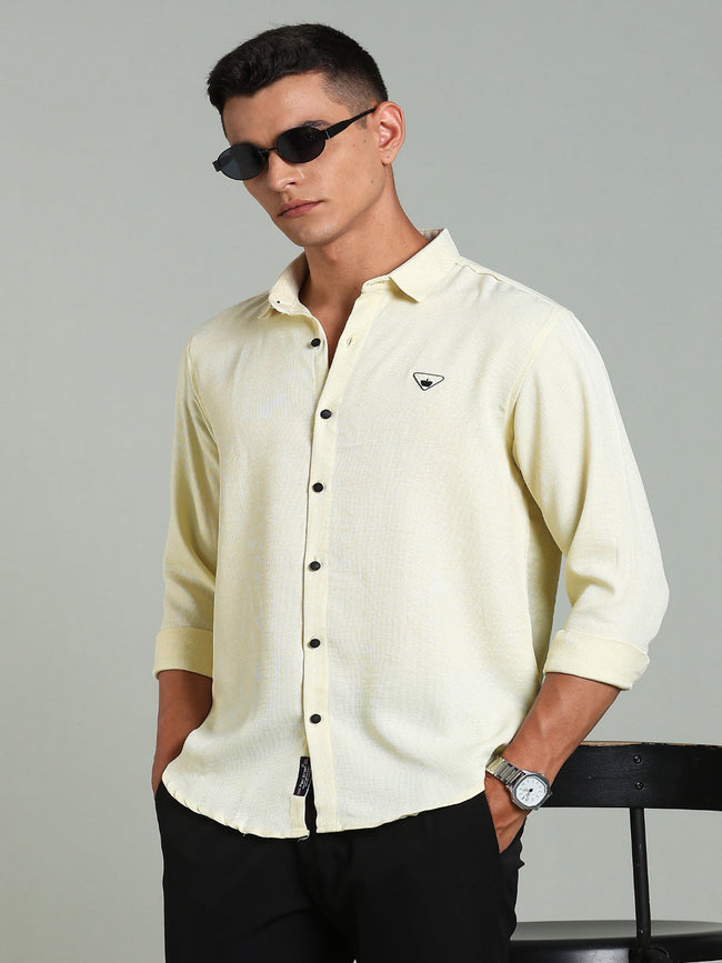 Men Yellow Striv Solid Shirt