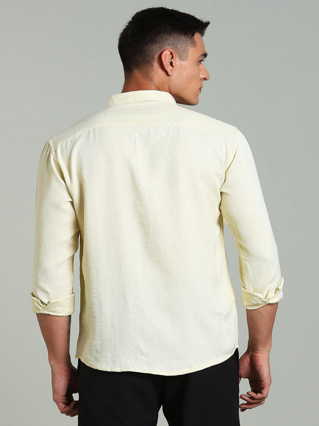 Men Yellow Striv Solid Shirt