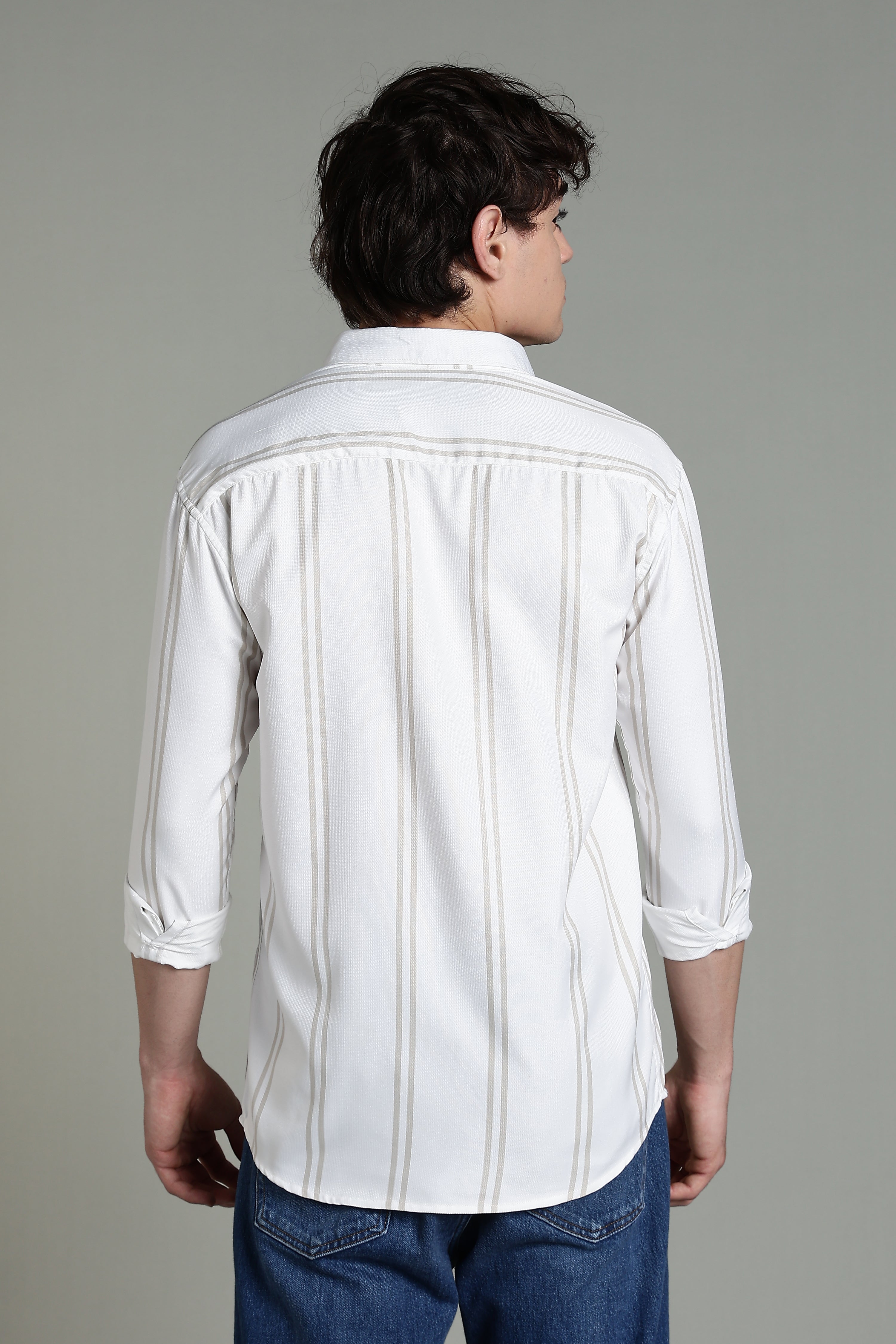 Men Stran White Striped Shirt