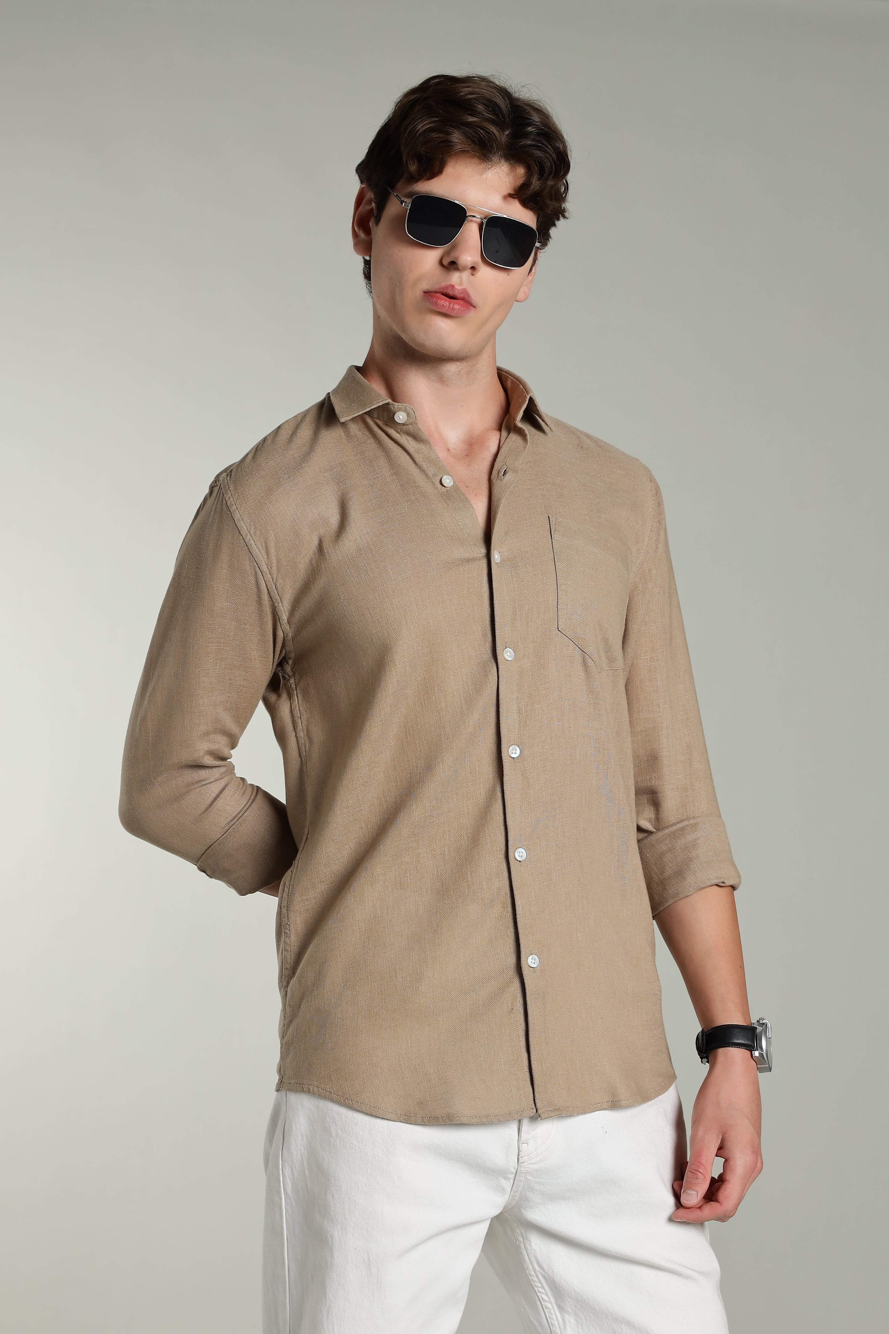 Men Star Linen Brown Solid Shirt