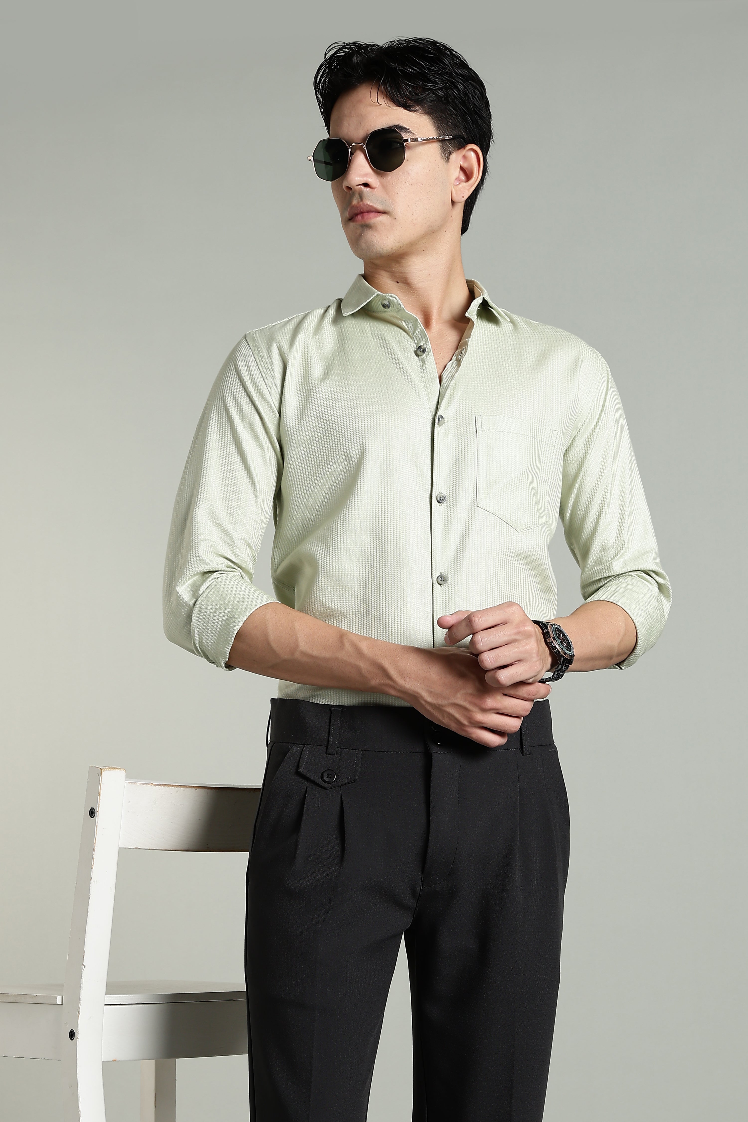 Men Stria Green Solid Shirt