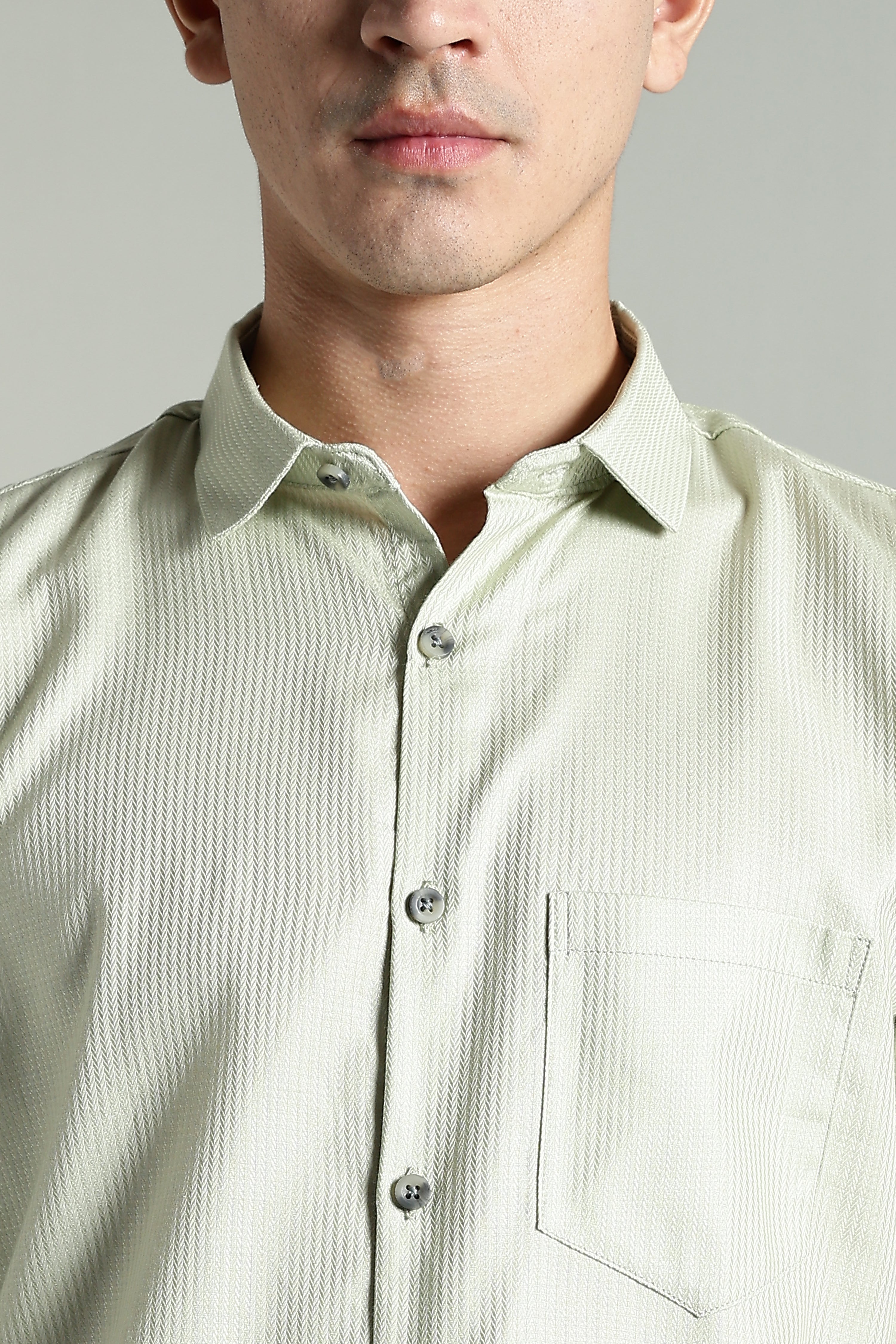 Men Stria Green Solid Shirt