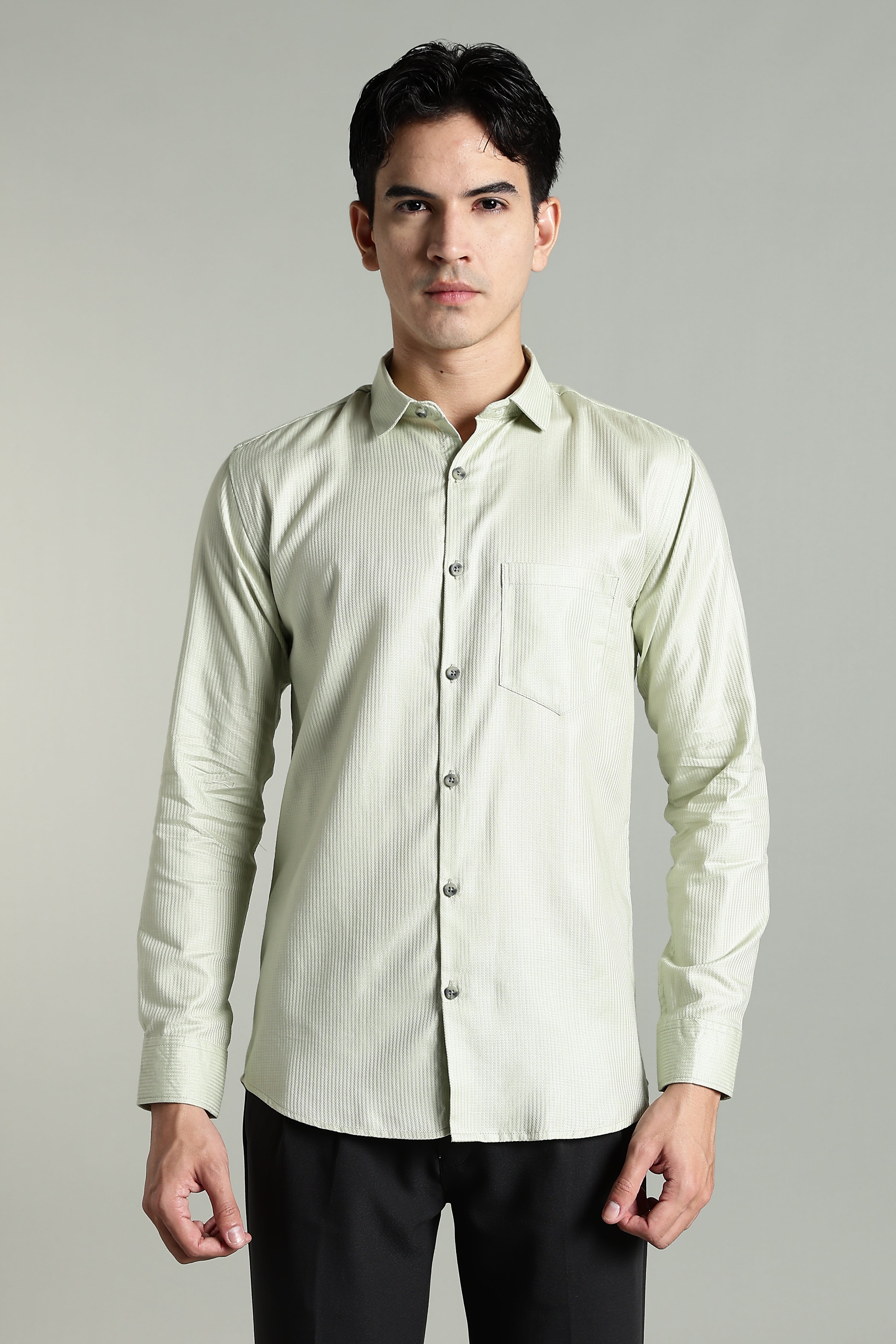 Men Stria Green Solid Shirt