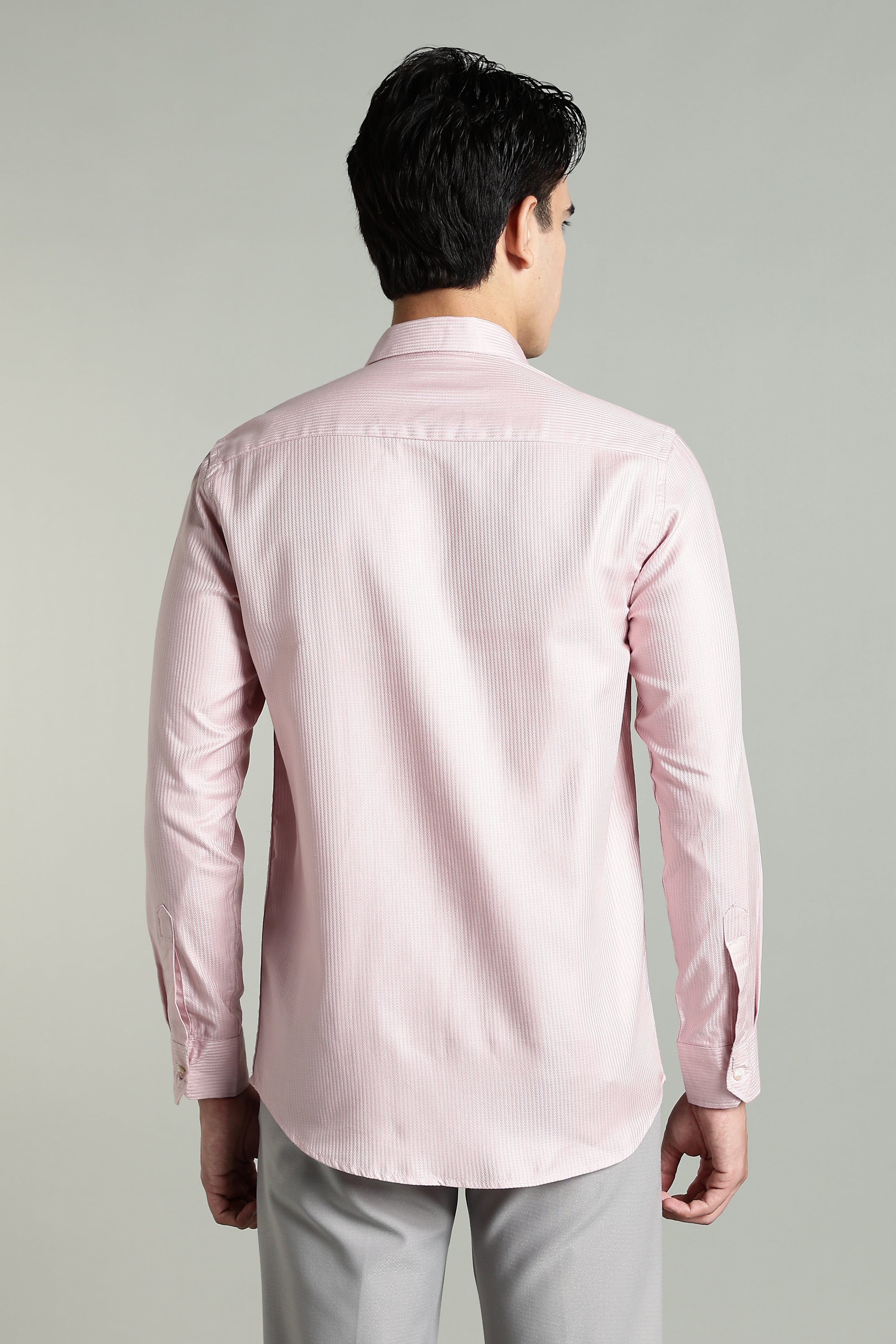 Men Stria Pink Solid Shirt