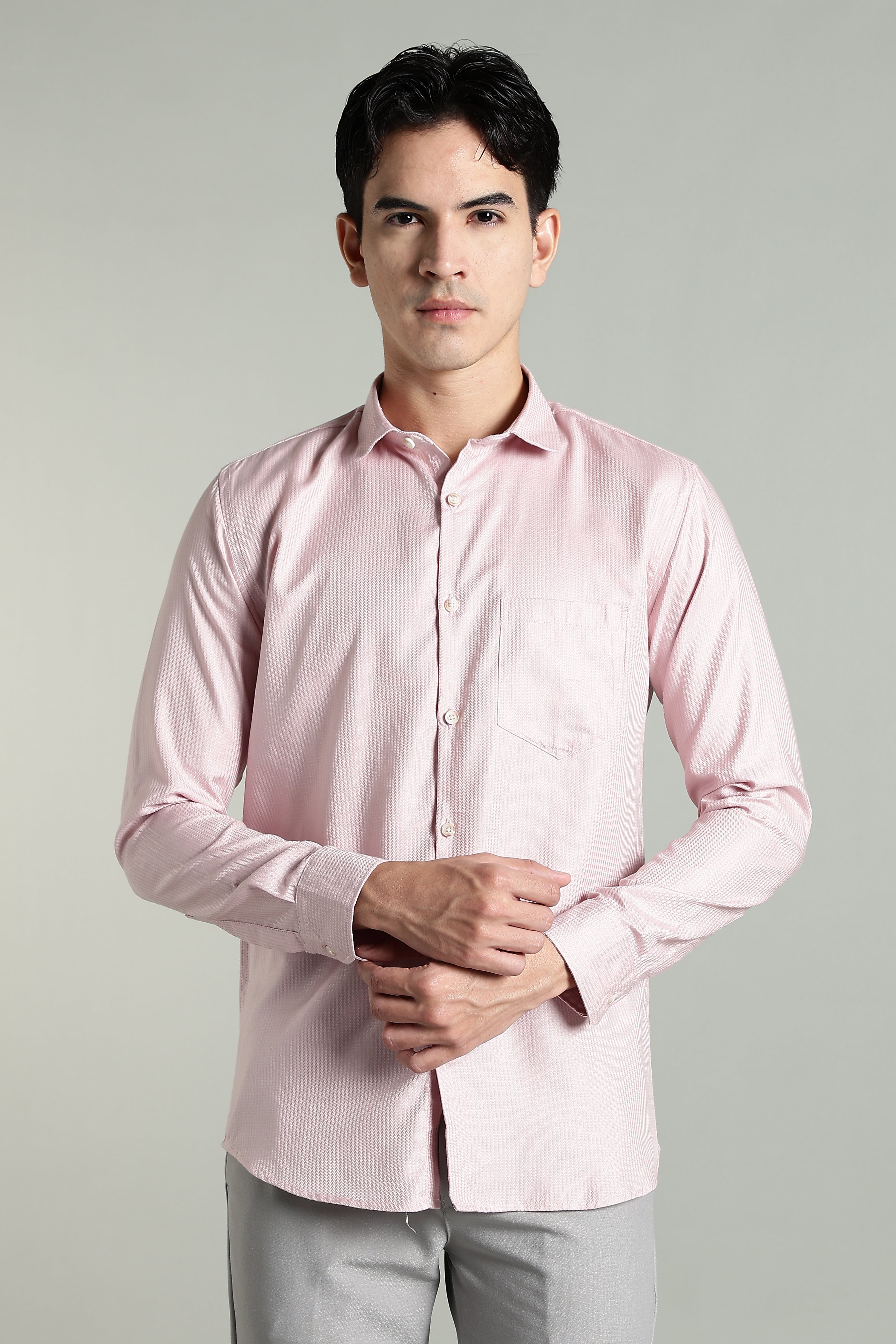 Men Stria Pink Solid Shirt