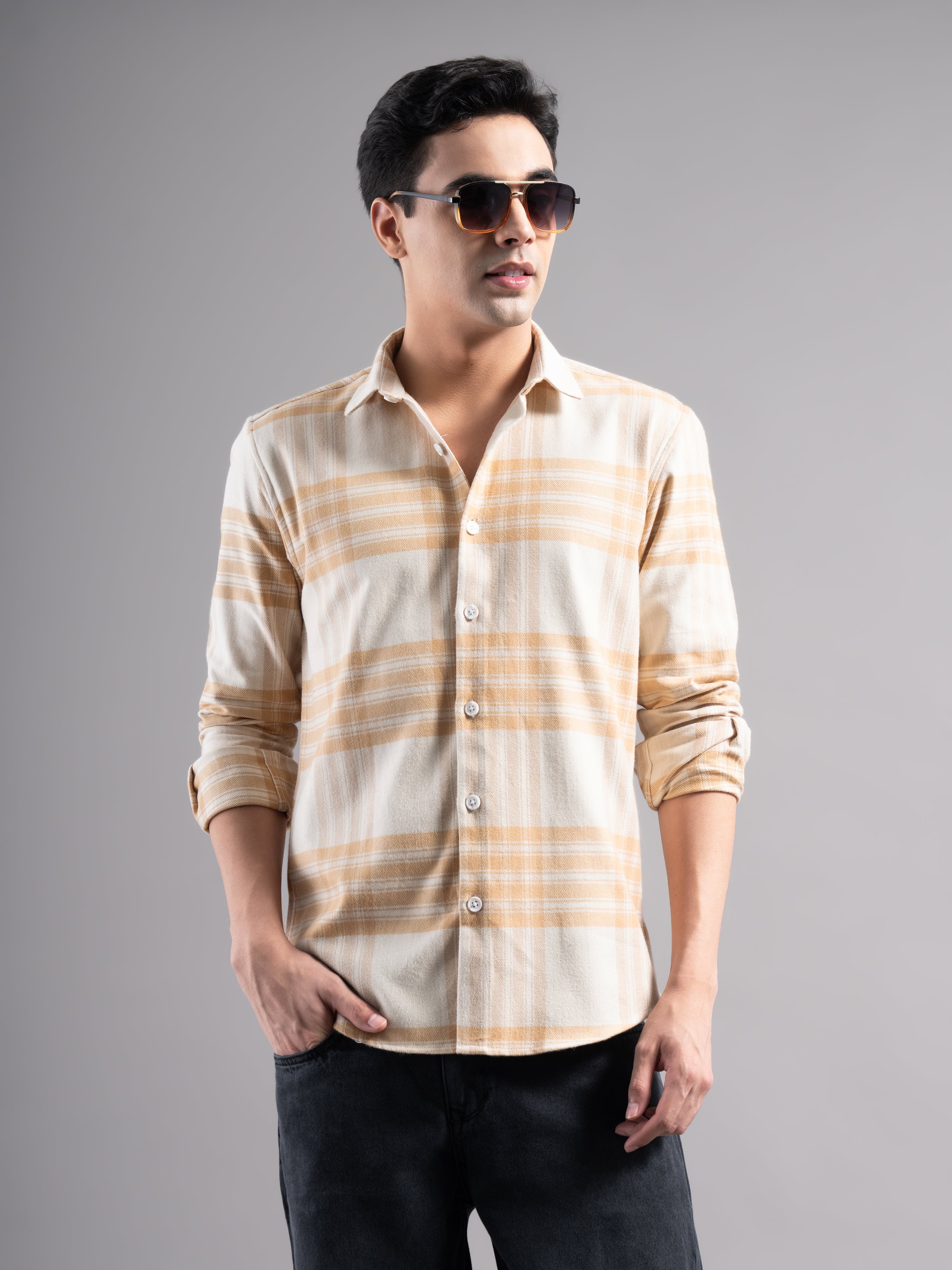 Men Auron Checks Shirt